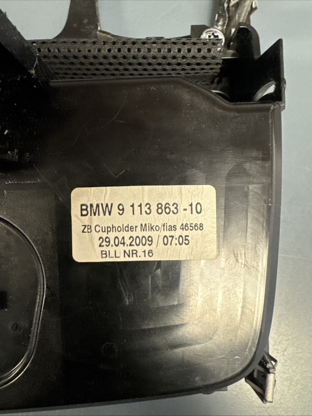 2009 - 2012 BMW F01 F02 750I 740I FRONT CENTER CONSOLE SHIFTER TRIM OEM 9113863