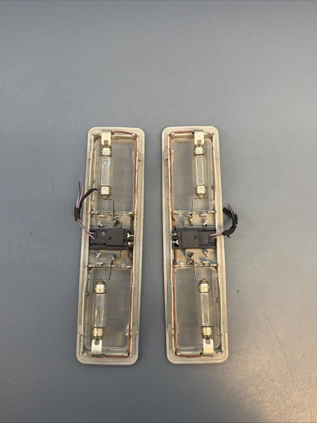 97-03 Bmw E39 5/7 Series Interior Roof Reading Light Lamp Grey Oem 8360011 PAIR