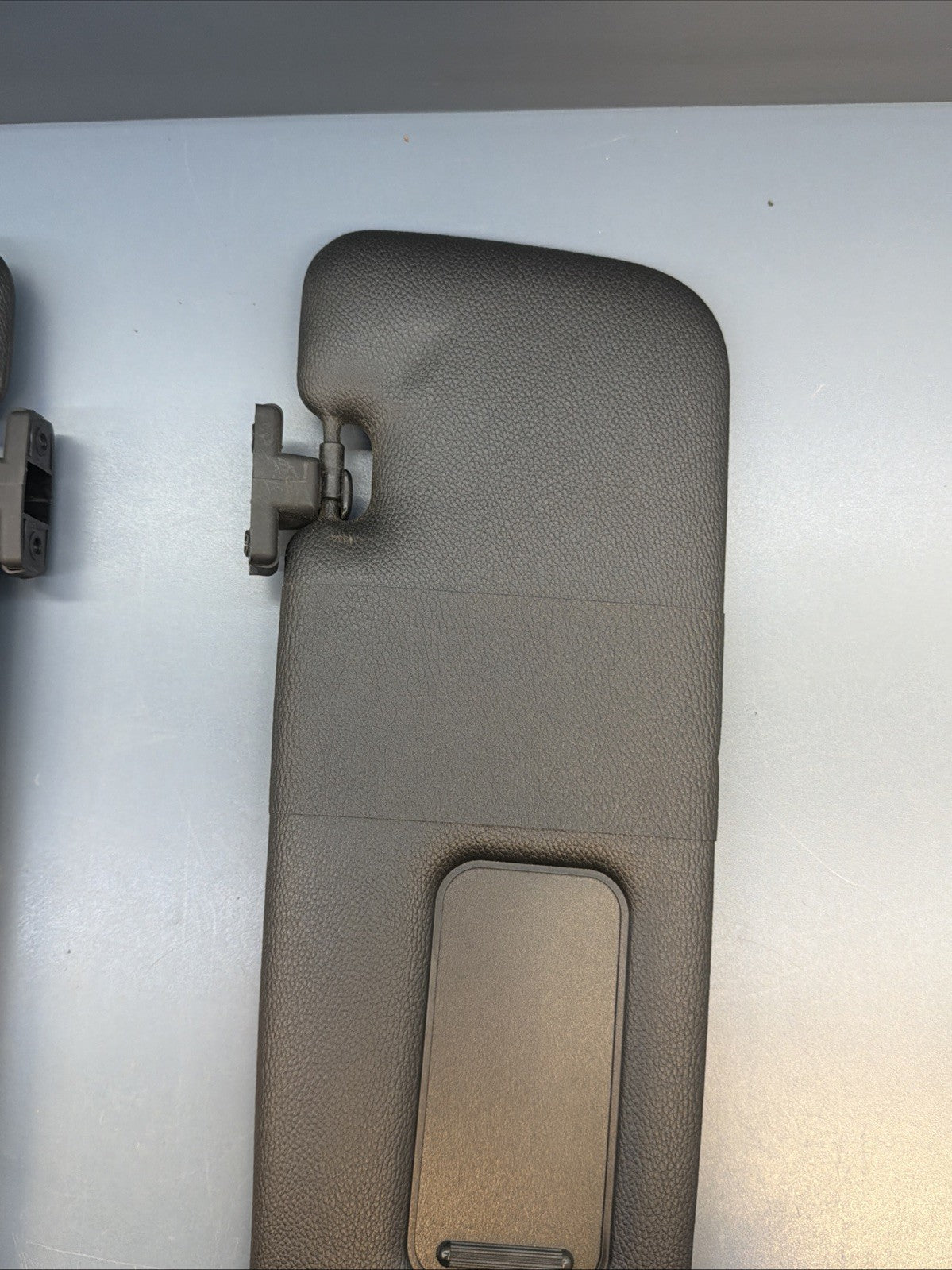 BMW E93 328i 335i Left/ Right Driver Convertible Interior Sun Visor SET 6905983