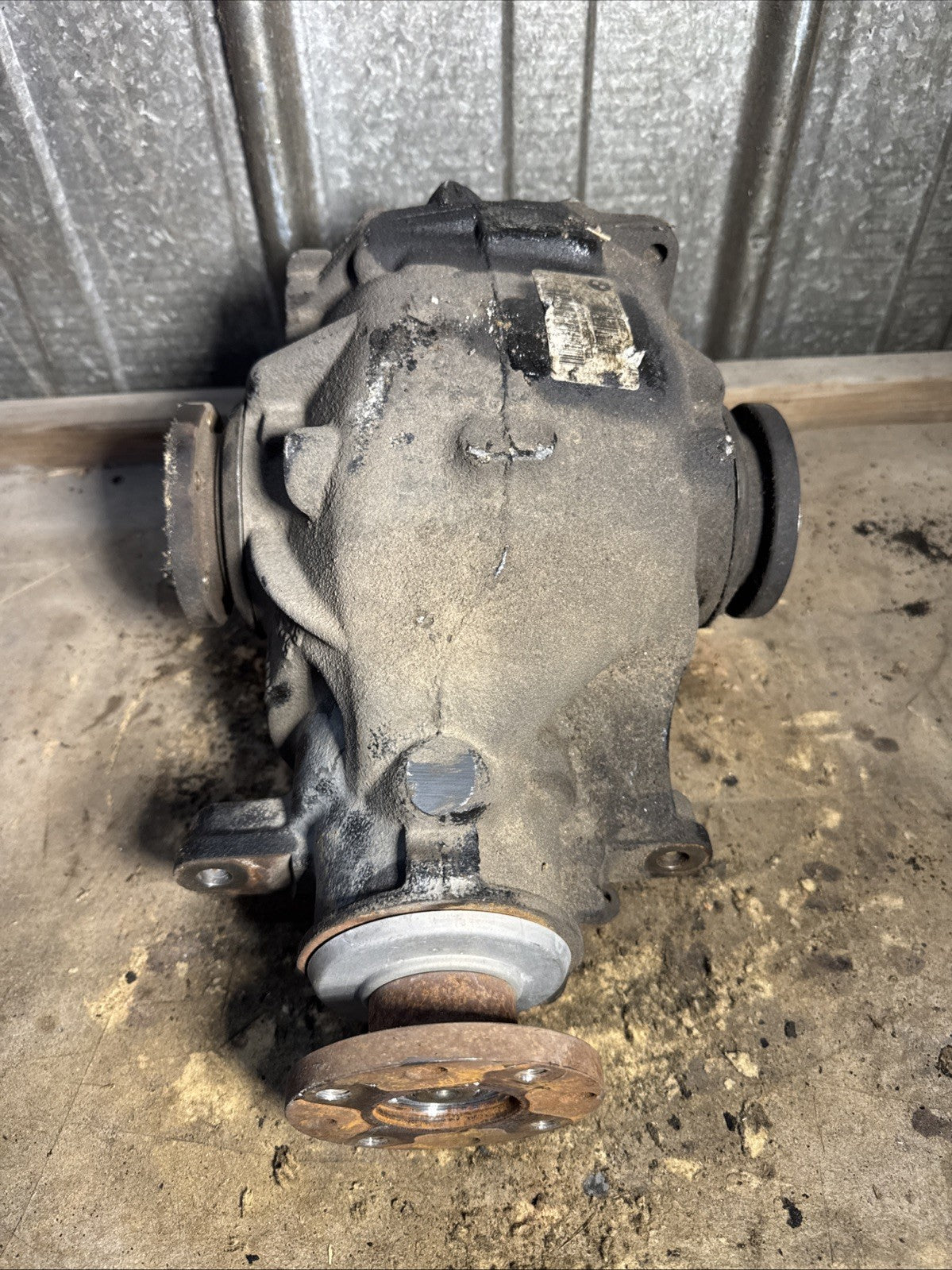 BMW REAR DIFFERENTIAL X3 E83 AUTOMATIC FINAL DRIVE 4.44 7508903
