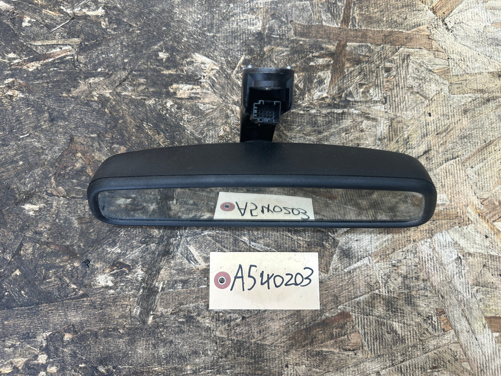 BMW 2006-2012 E90 3 SERIES REAR VIEW MIRROR AUTO DIM OEM 9052195
