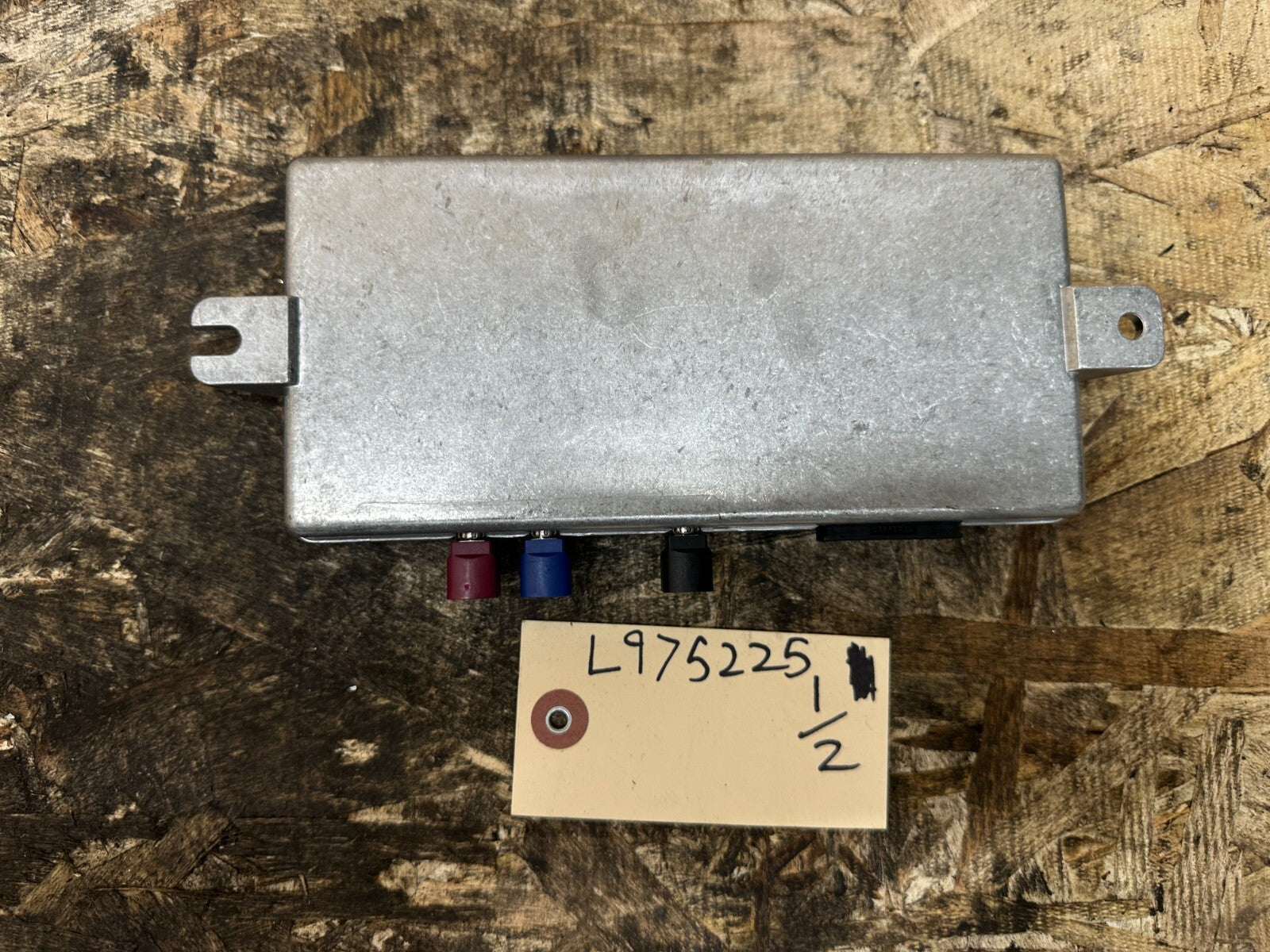 BMW 2011-2017 F25 X3 TOP REAR VIEW CAMERA CONTROL MODULE OEM 9259356