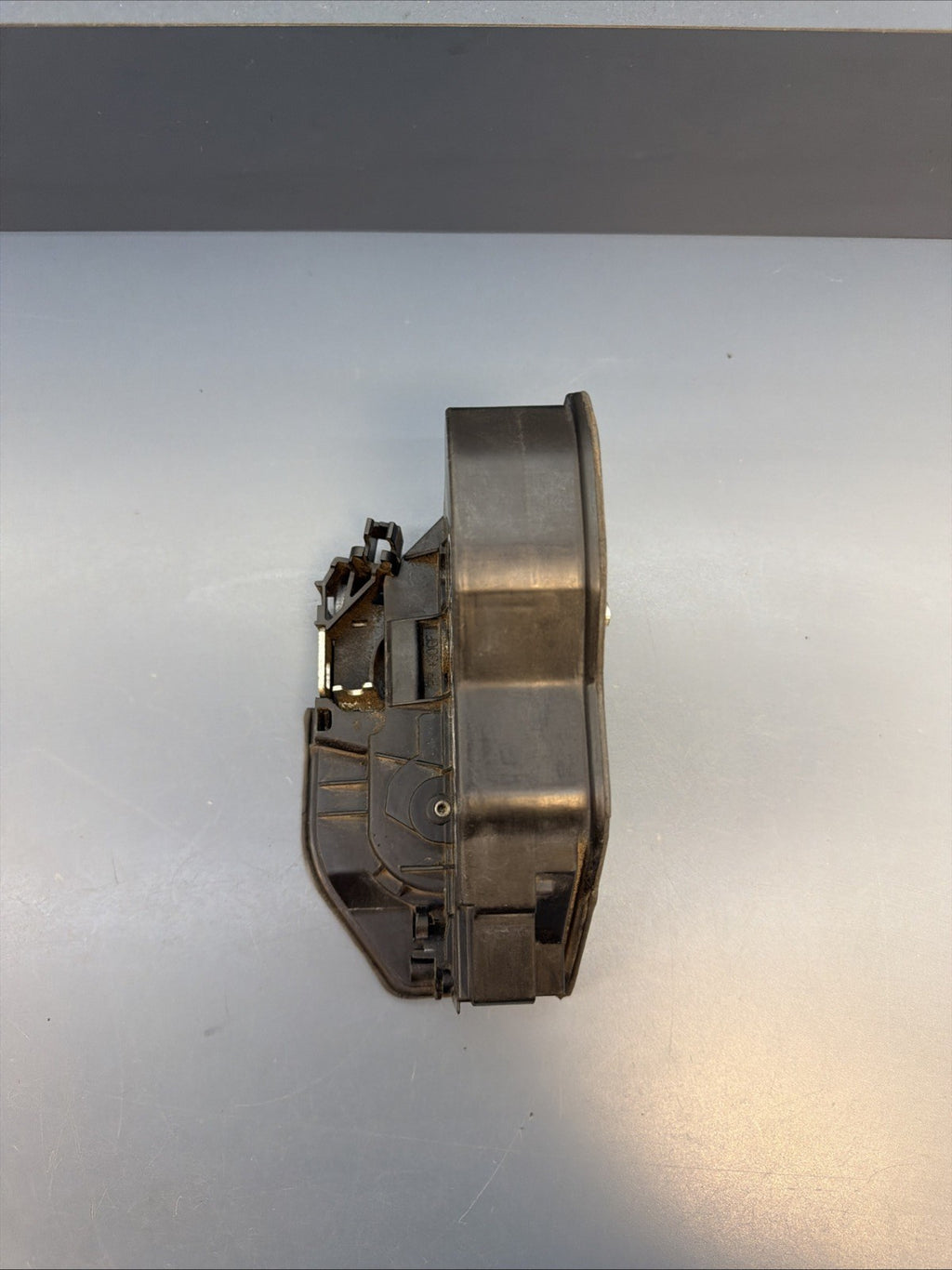 OEM REAR LEFT DOOR LOCK 2004 2005 2006 2007 2008 BMW E60 525I 530I 545I 7036171