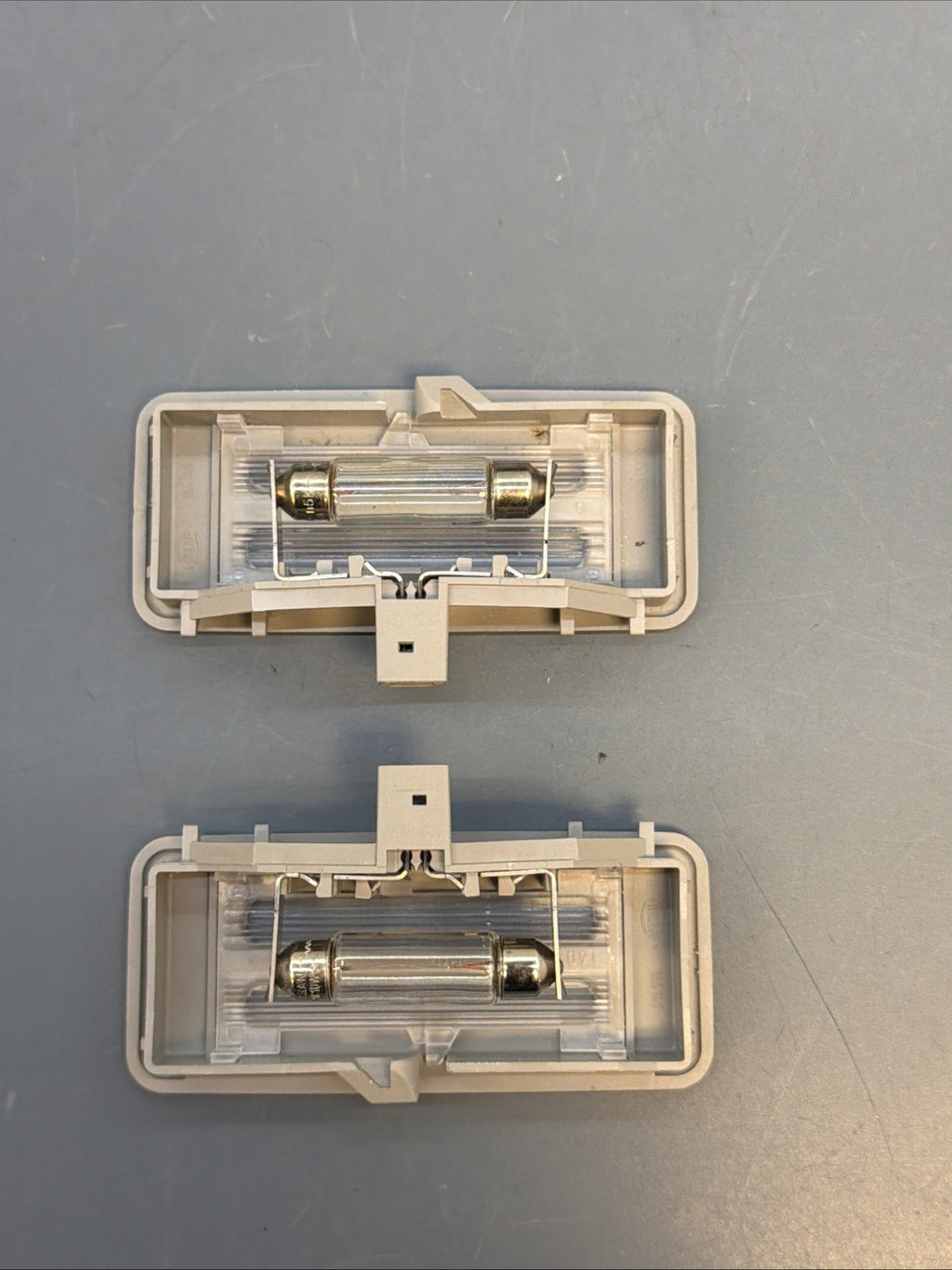 2005-2011 BMW E90 E91 E92 325i 328i Roof Lights Pair Vanity Lights GRAY 6962011