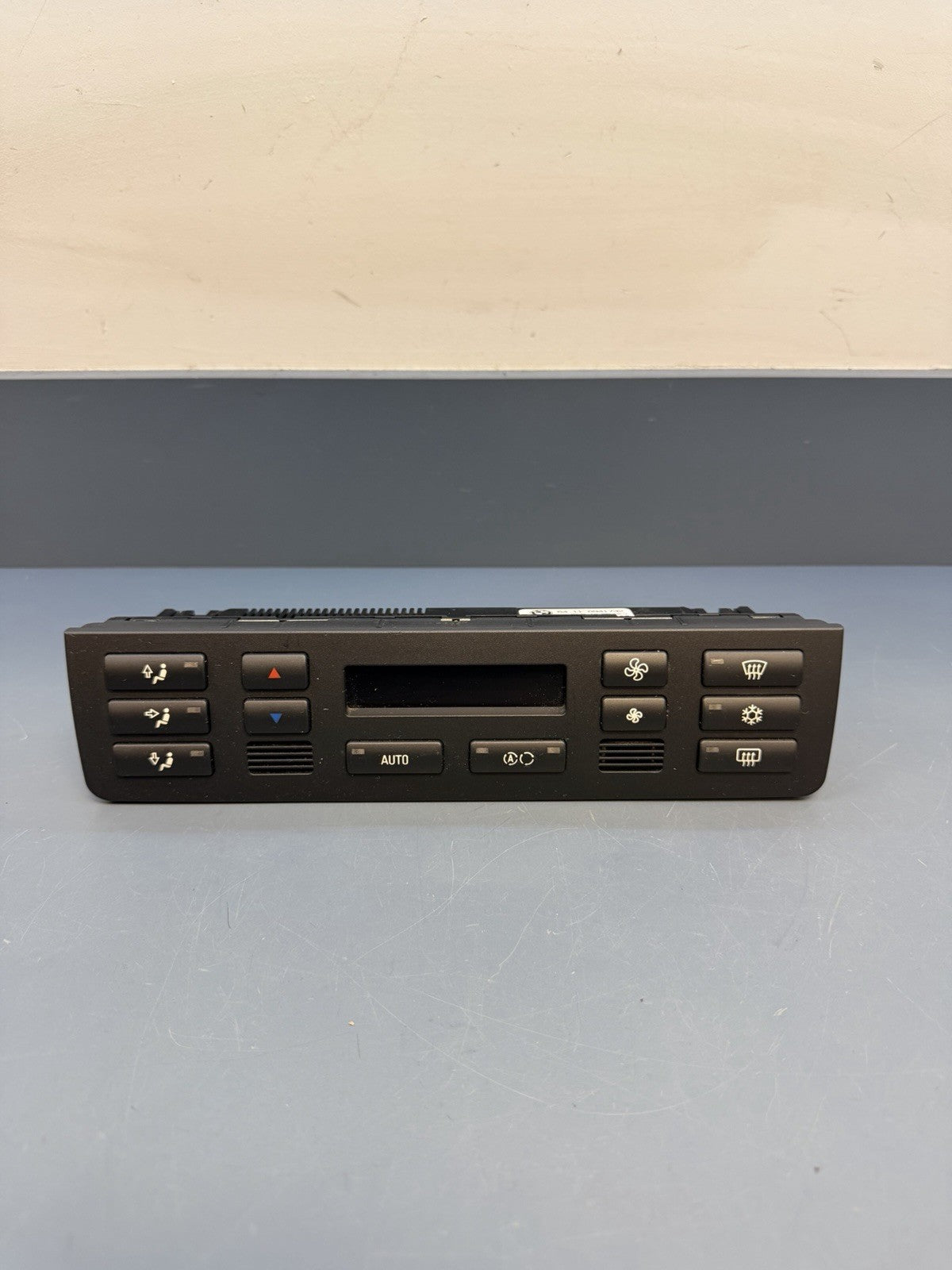 BMW 1999-2005 E46 CLIMATE CONTROL HEATER/AC PANEL AUTOMATIC OEM 6941732