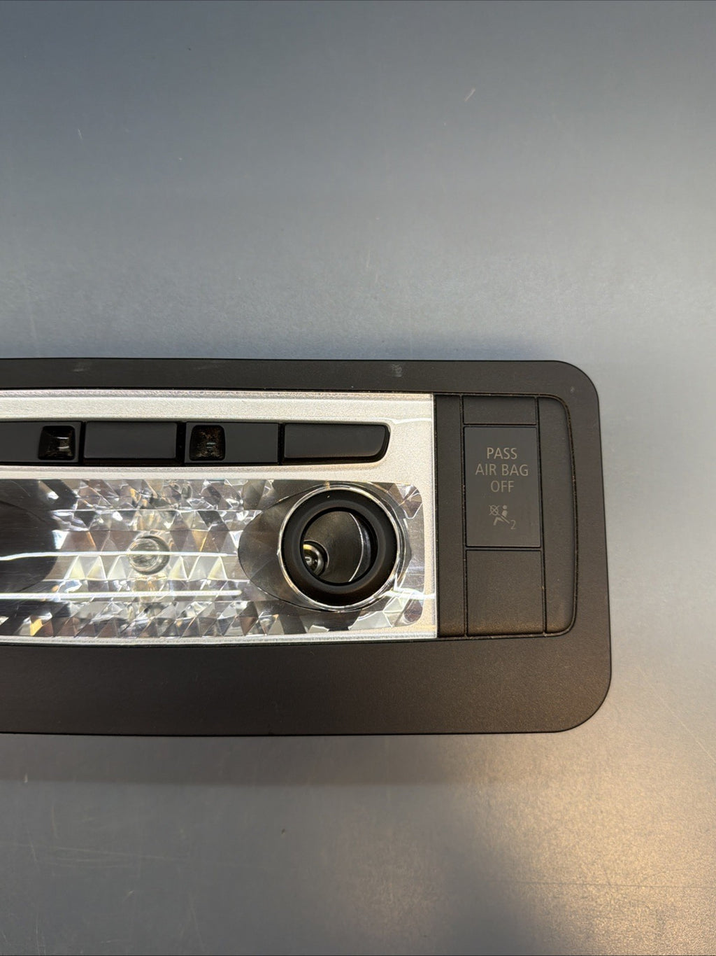 10-2013 BMW 335I E93 FRONT OVERHEAD CONSOLE READING MAP DOME LIGHT LAMP 9225702