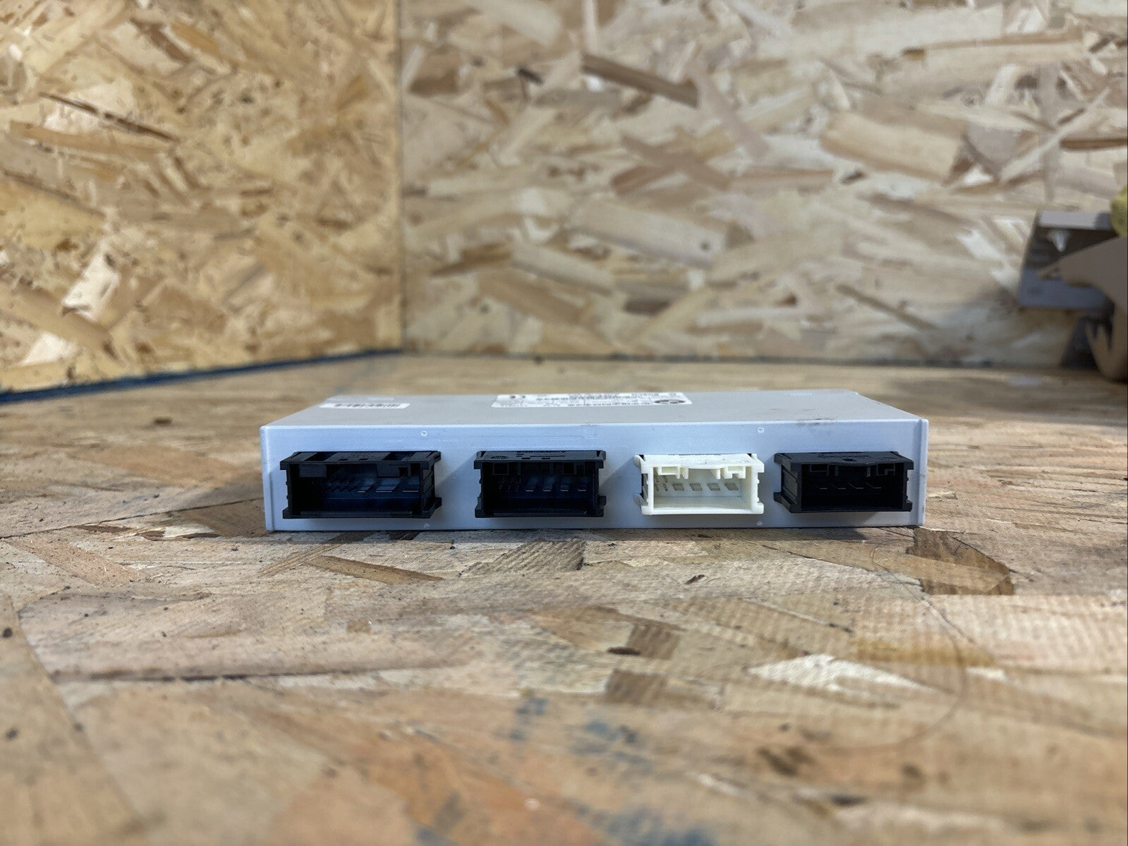 2014-2016 BMW 281 TRUNK DECK LID FUNCTION COMPUTER CONTROL MODULE OEM
