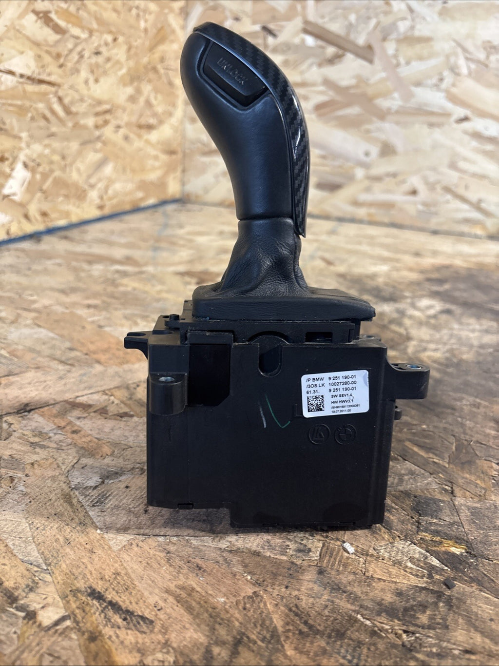 2011-2017 BMW 5 / 6 Series Automatic Floor Shifter Assembly 9251190-01 OEM