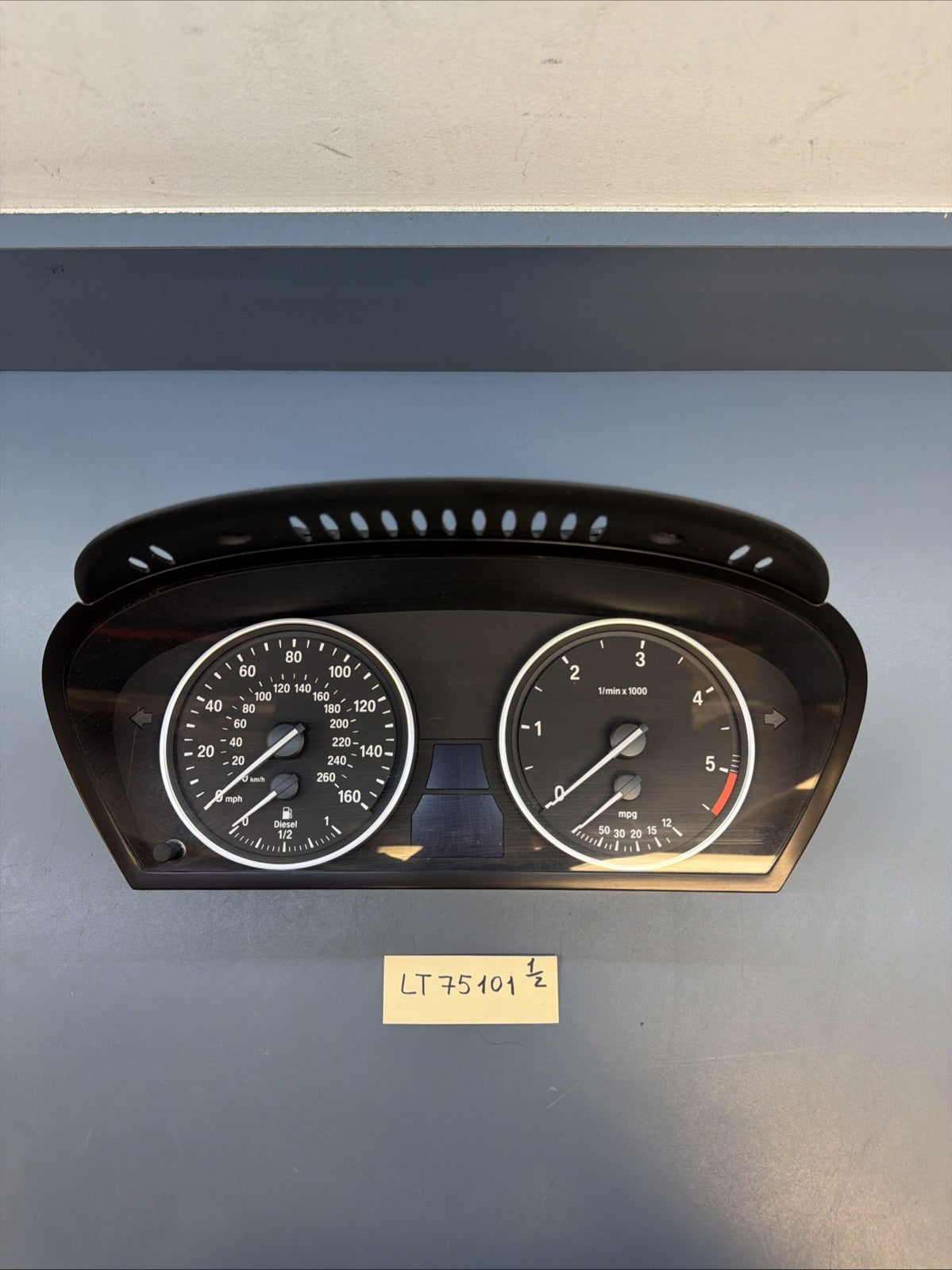 Speedometer Instrument Cluster Mp /H Fits for BMW X5 (E70) XDRIVE35D 9218635