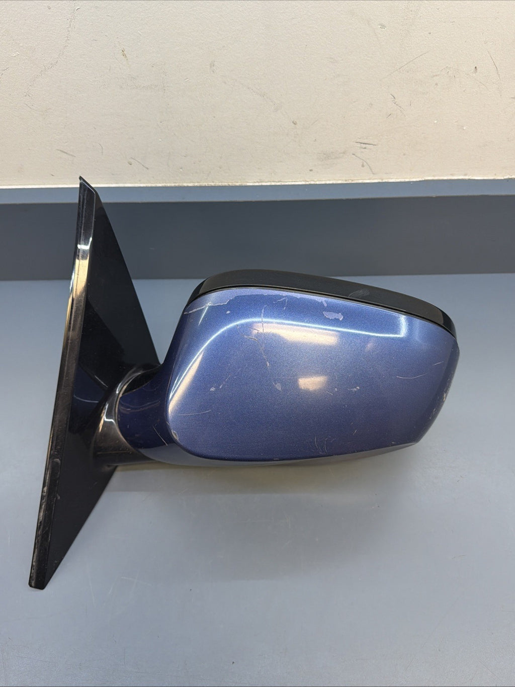 2011 - 2013 BMW E82 E88 FRONT LEFT DRIVER SIDE VIEW MIRROR BLUE OEM 7208145