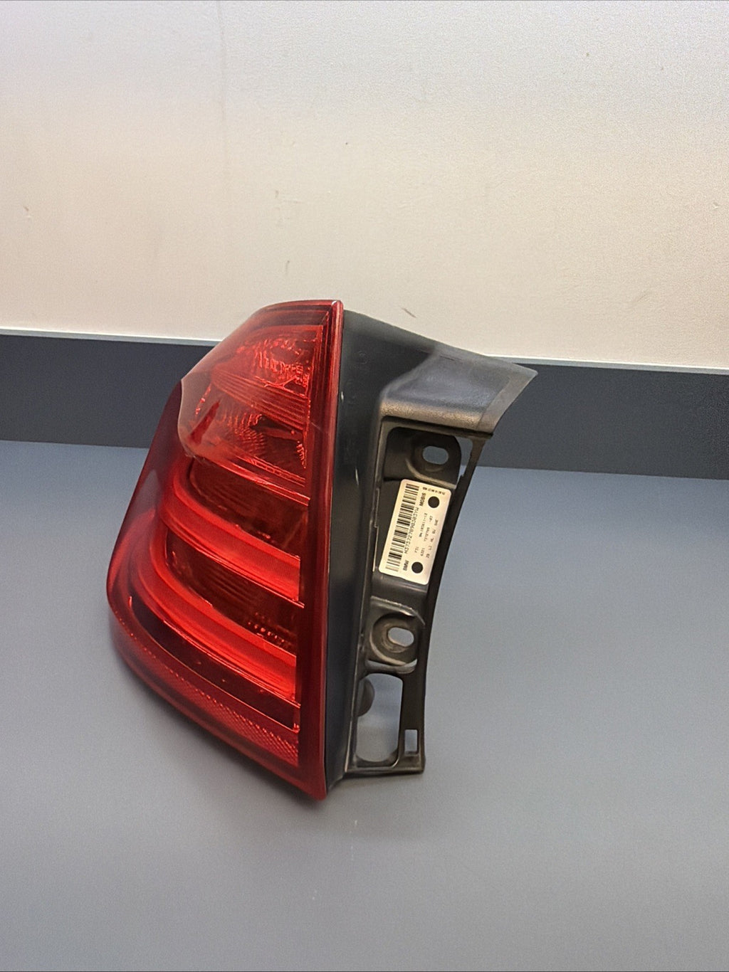 2012-15 BMW F30 F31 328I 335 LEFT DRIVER OUTER TAILLIGHT TAIL LIGHT LAMP 7372789