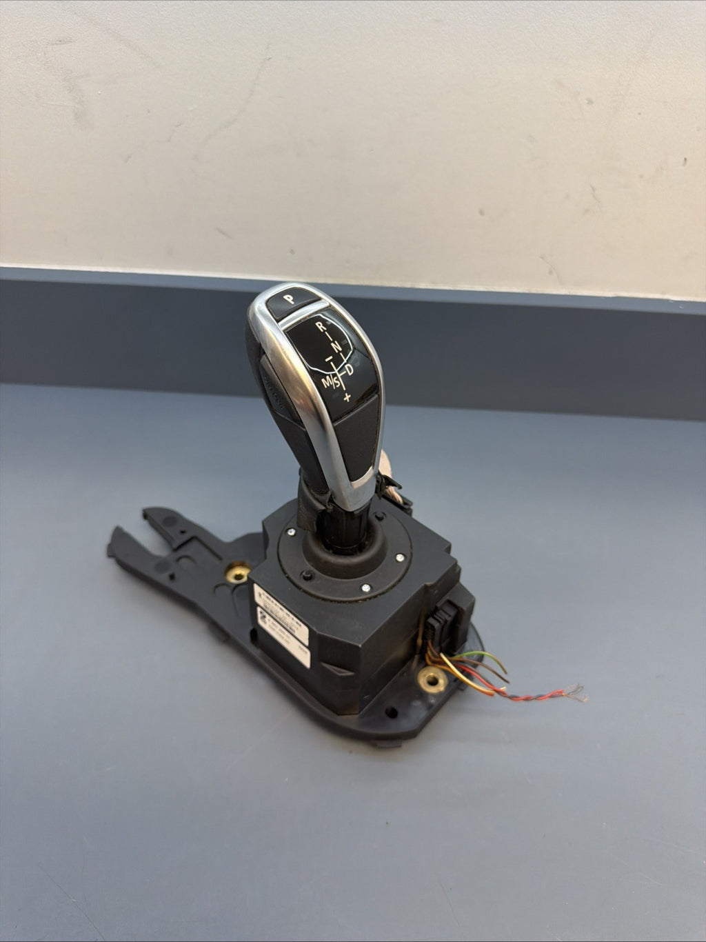 2013 2014 2015 BMW X1 Gear Floor Transmission Shifter 9260295