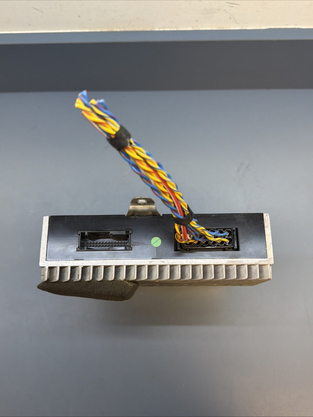 85-95 Bmw E34 5/7 Series Hifi Radio Am Fm Audio Sound Amplifier Module 8361781