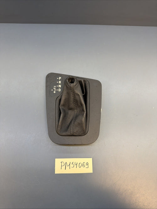 01-05 BMW 330xi E46 SEDAN Center Console Automatic Shifter Bezel Trim 7060677