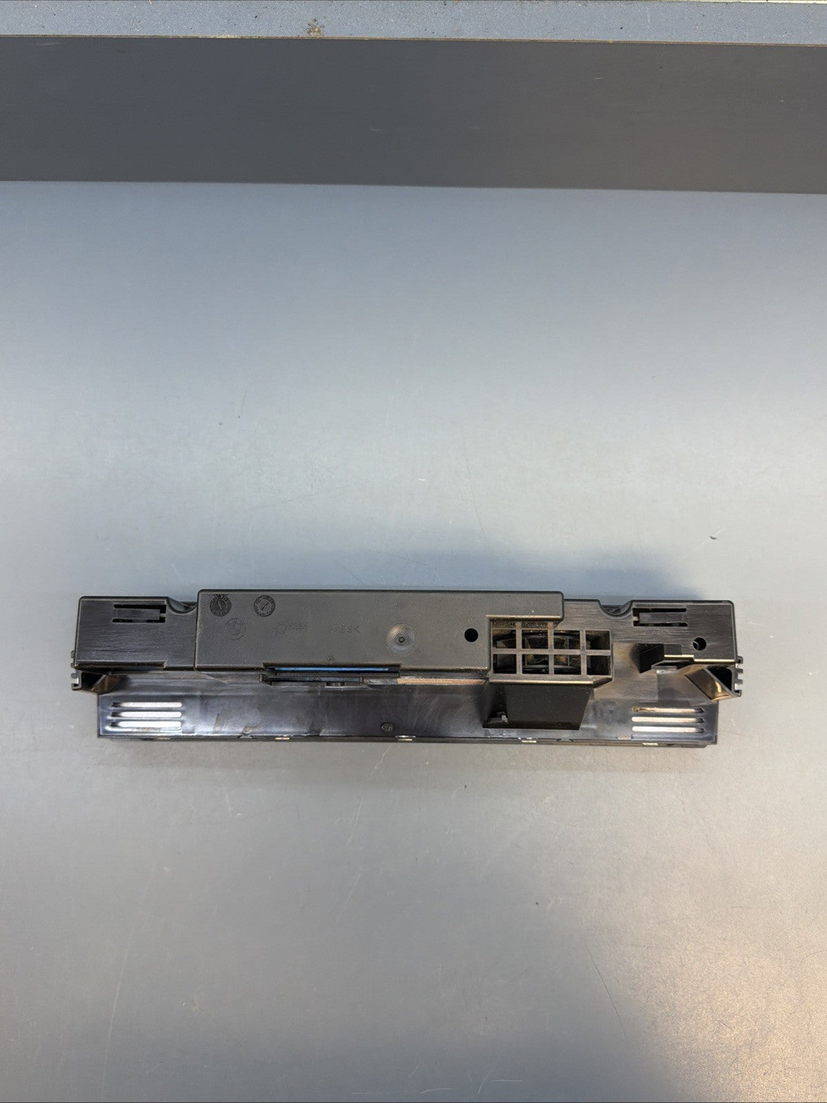 96–03 BMW E39 525i 530i 540i M5 Climate Control Unit Digital AC Heater 6916641