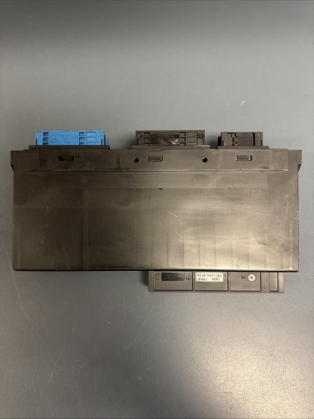 2009 BMW 750i Junction Power Body Control Module OEM Used 9203598