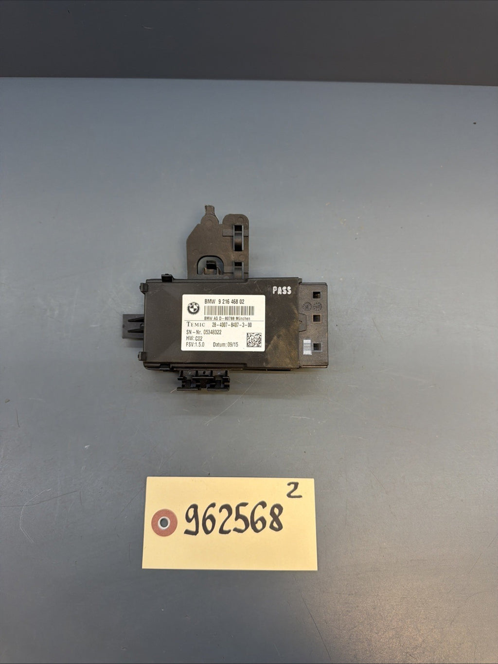 12-18 BMW 320i 328i 335i F30 FRONT OR REAR HEATED SEAT CONTROL MODULE 9216468