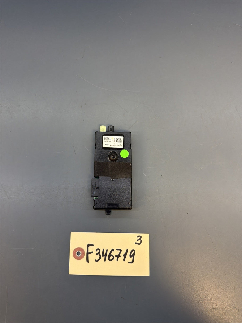 12-18 BMW F30 F32 F34 AM/FM Antenna Amplifier Control Module 9231178 OEM