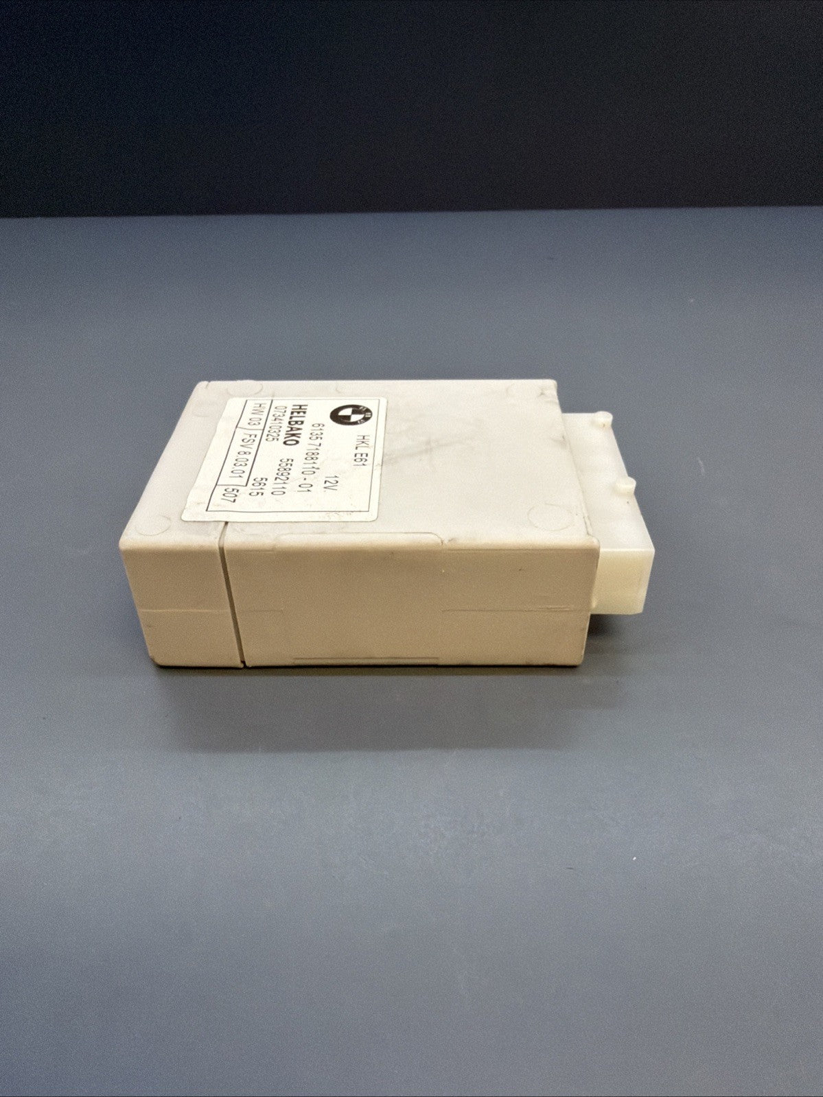 2002-2008 BMW E60 E65 E66 745I 750LI 750I 750LI TAIL GATE TRUNK CONTROL MODULE