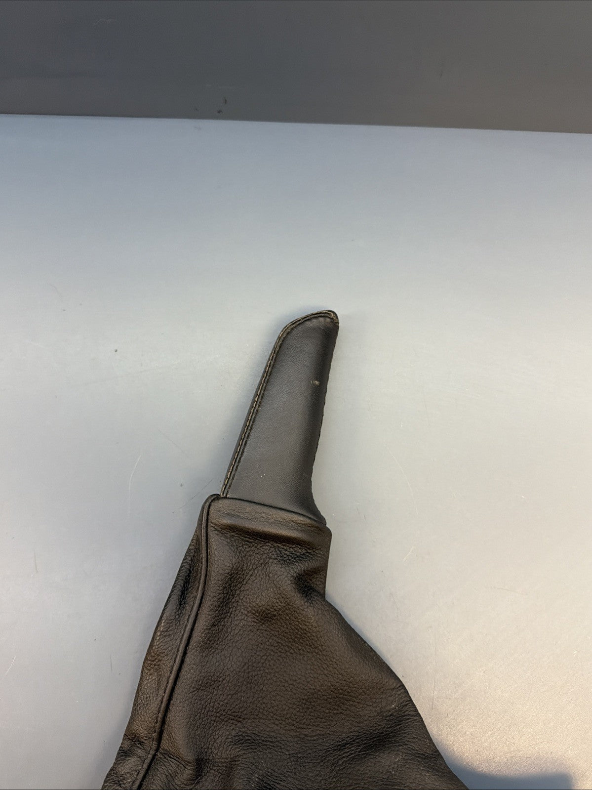 06-10 OEM BMW E63 E64 650i Emergency Handbrake Boot Hand Brake Black 6972485