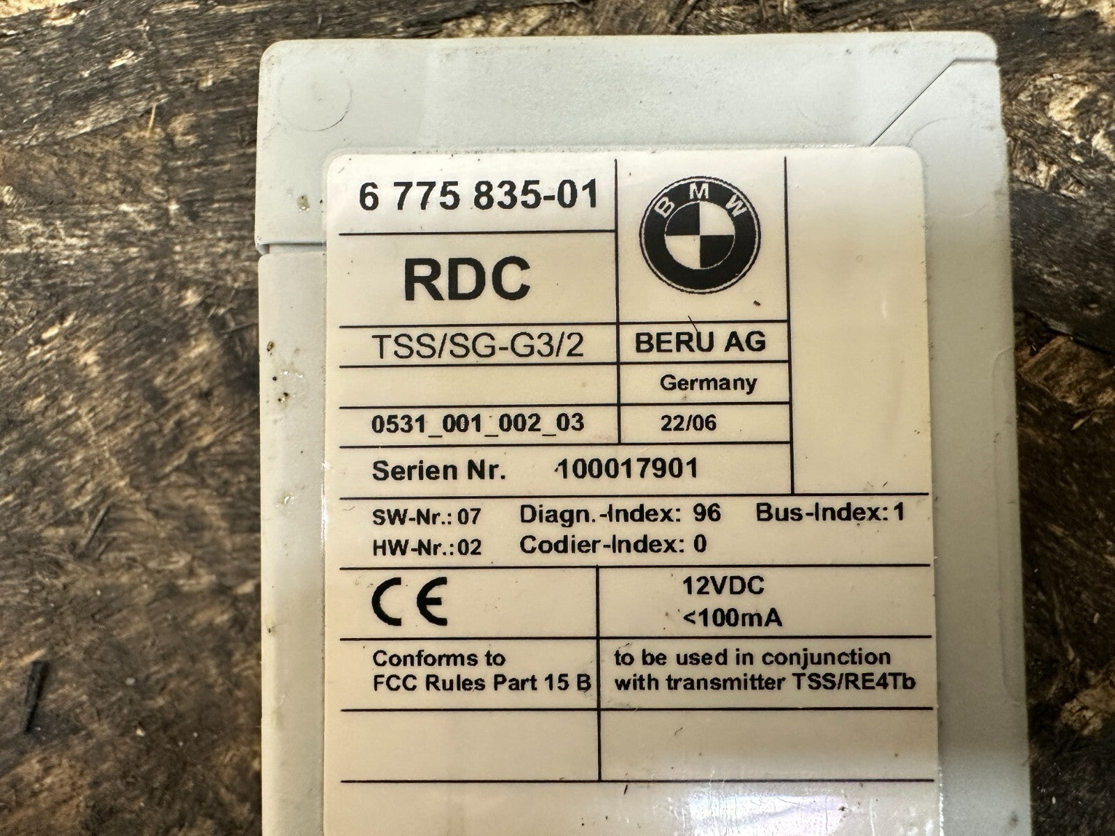BMW 2003-2010 E83 X3 TIRE PRESSURE MONITOR CONTROL MODULE OEM 6775835