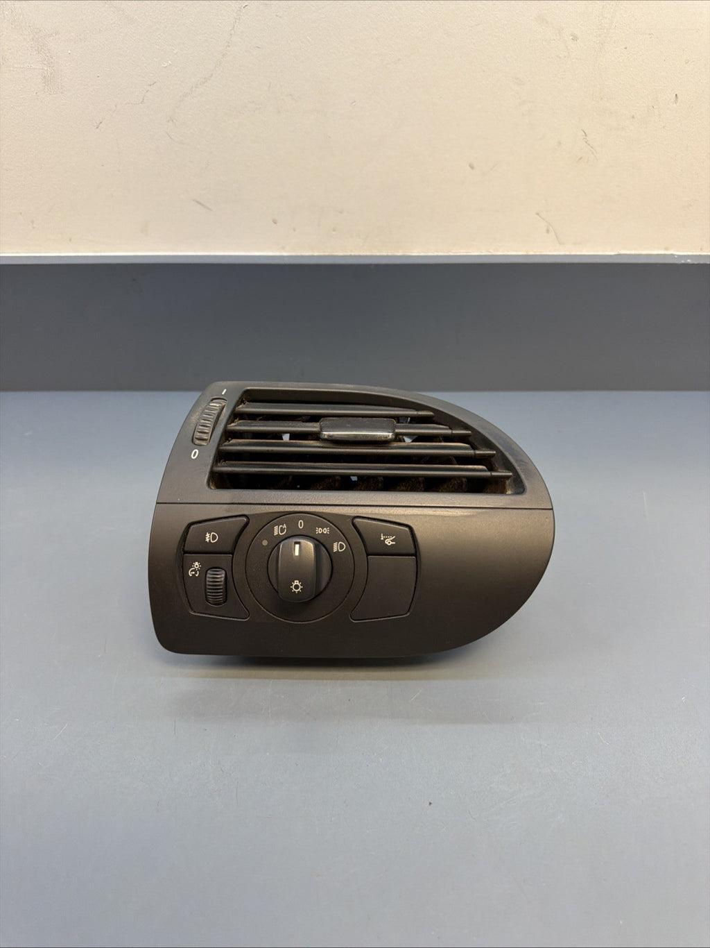 06-10 BMW 650I E64 E63 DASHBOARD HEADLIGHT LAMP SWITCH W/ AIR VENT GRILL 7009271