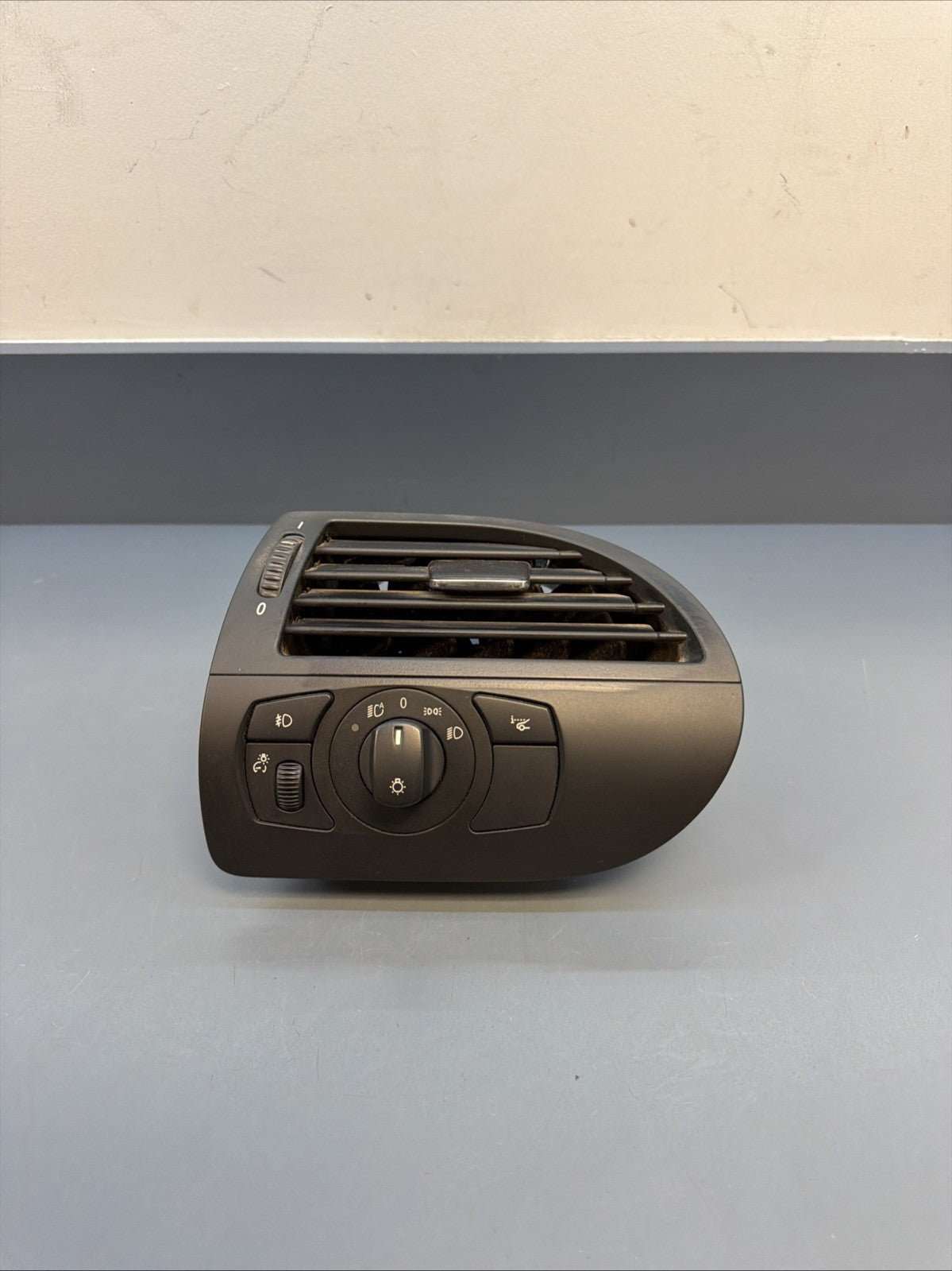 06-10 BMW 650I E64 E63 DASHBOARD HEADLIGHT LAMP SWITCH W/ AIR VENT GRILL 7009271