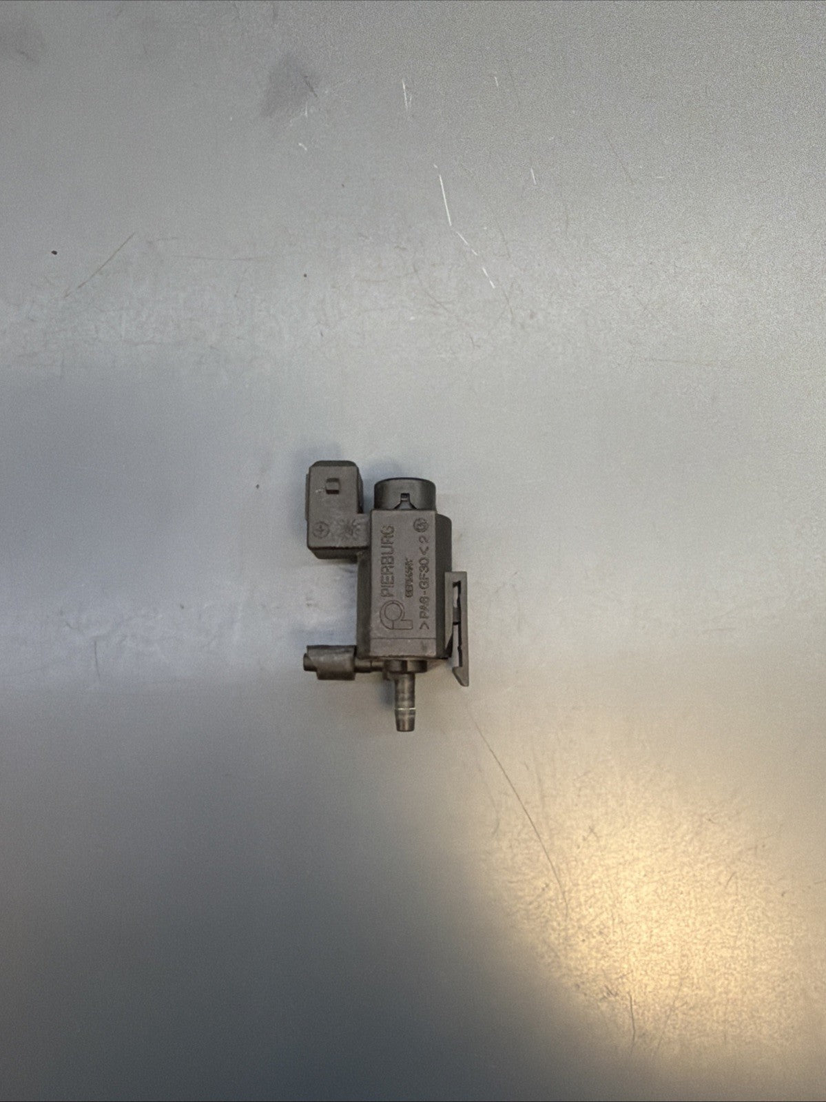 1996-2005 BMW E36 E46 323 325 328 330 M3 Electric Solenoid Vacuum Valve 1742712