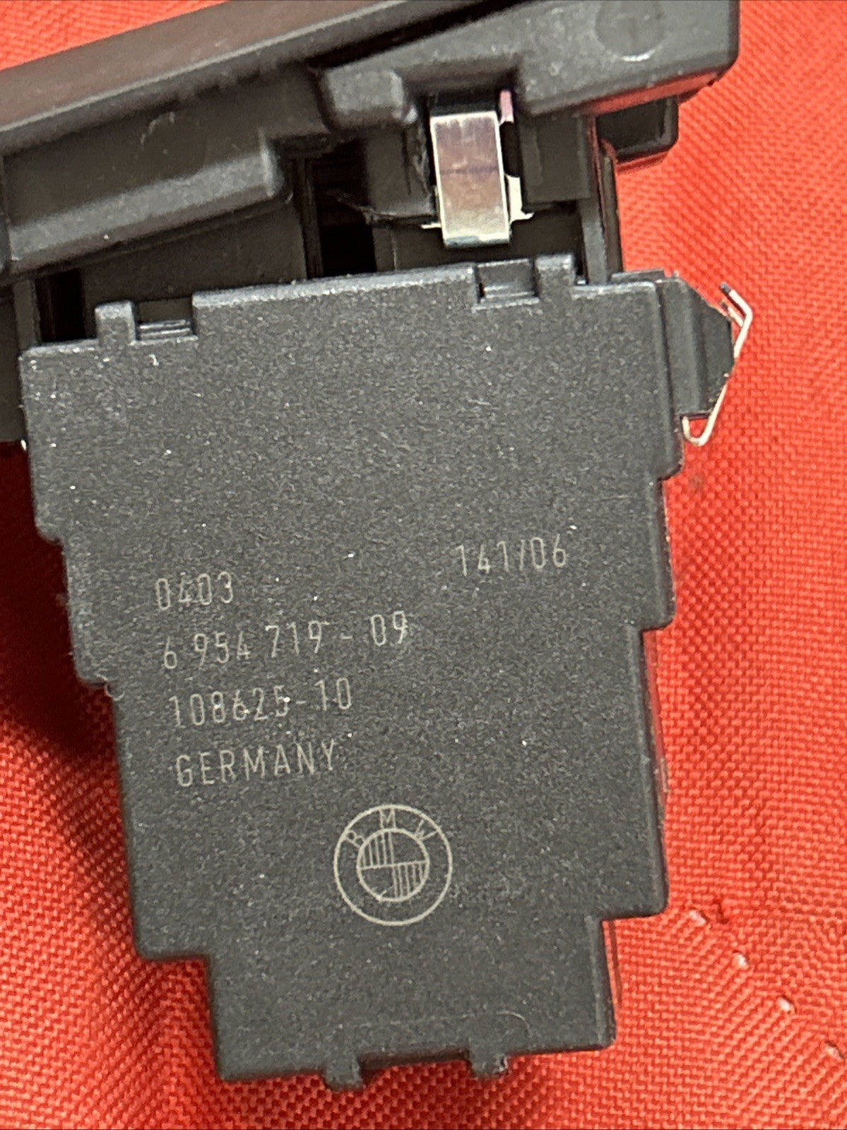 06-13 BMW E90 E92 E93 3 Series Ignition Module Switch Slot 6954719 Oem