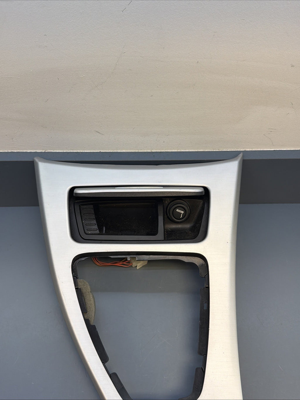 07-13 BMW E90 E92 328i 335i CENTER CONSOLE ALUMINUM TRIM OEM 7078571