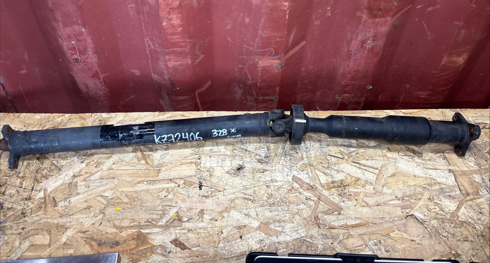 OEM Rear Drive Shaft Prop Drive Shaft For BMW 3 SERIES E90 2610 7573482 AWD