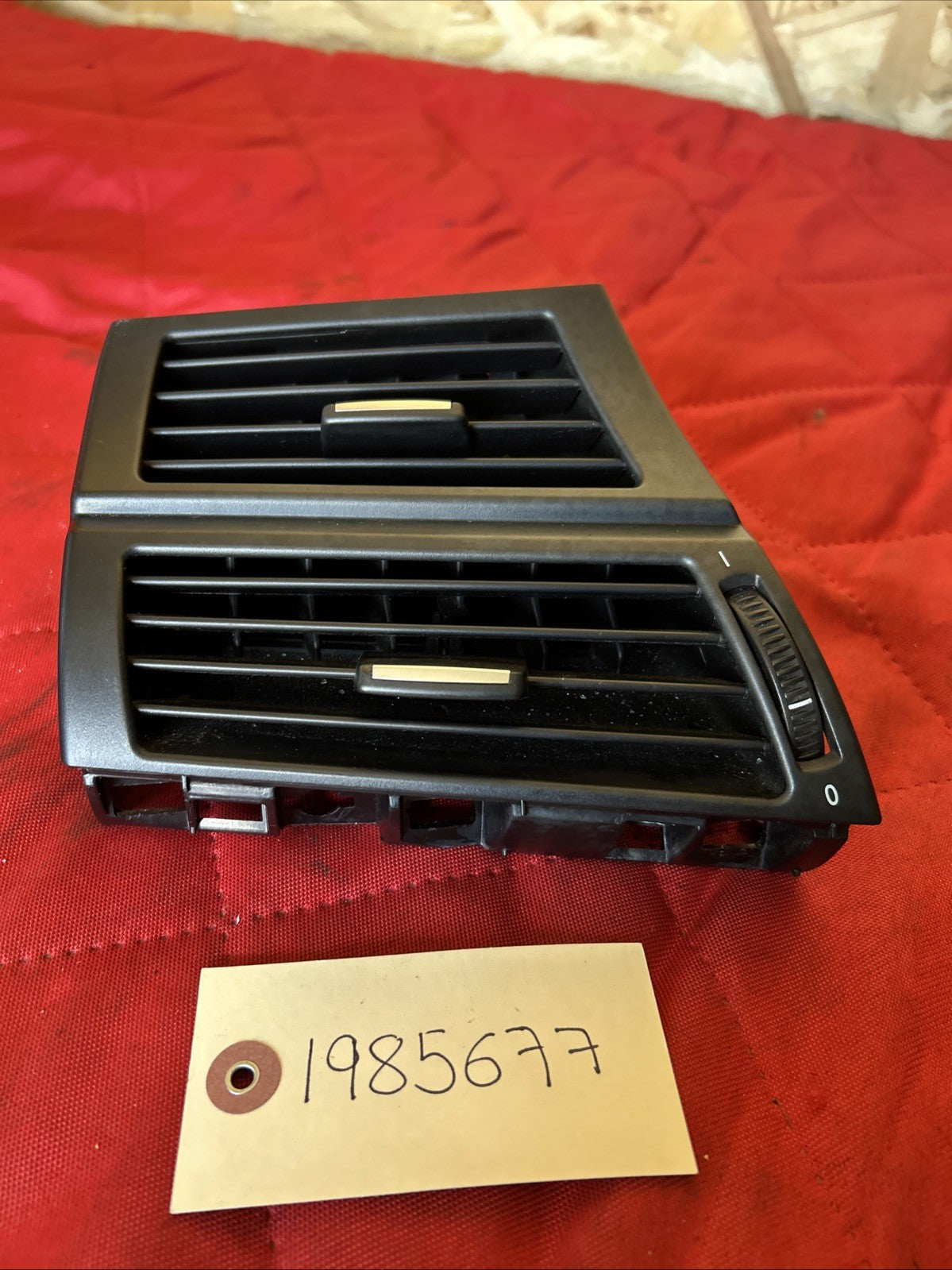 2007 - 2013 BMW X5 E70 Front Left Side Dash Air Vent Grille 9227767 OEM