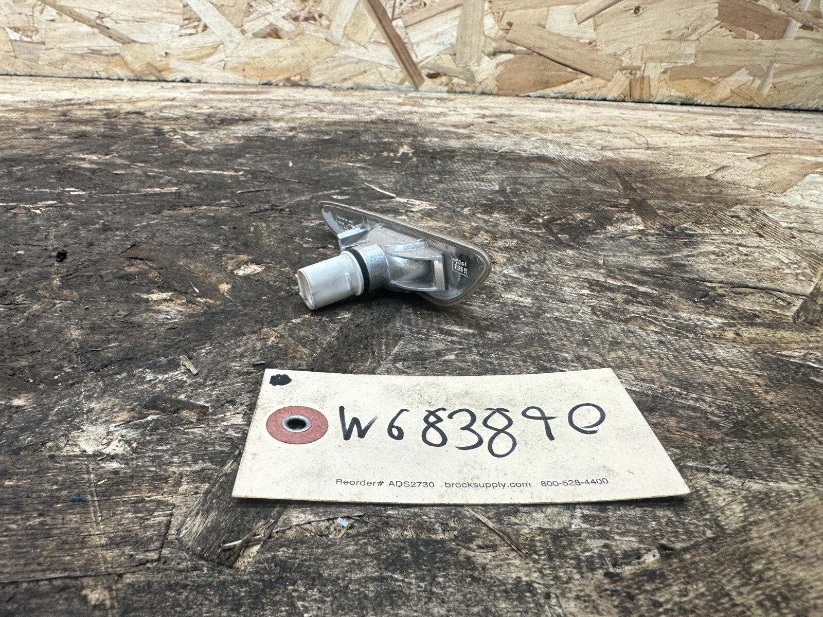 BMW 2003-2006 E83 X3 FRONT LEFT SIDE TURN SINGNAL OEM E130675/4187015
