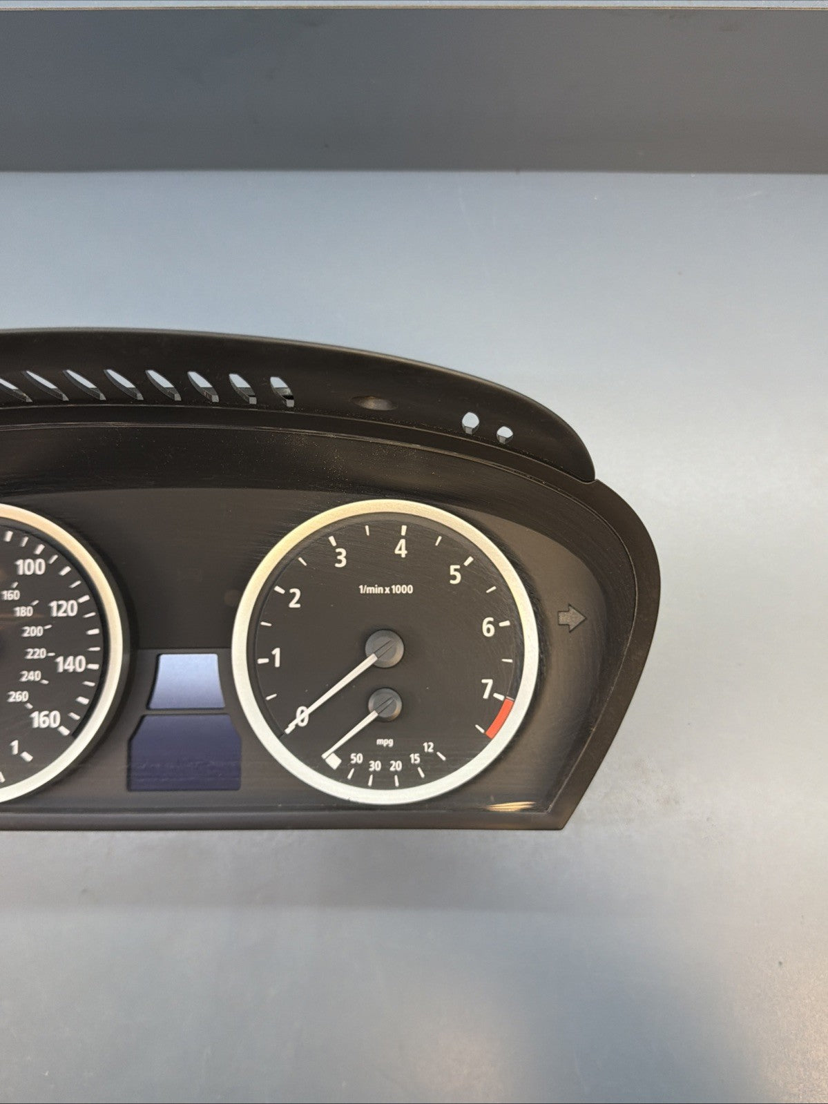06-07 BMW 525I/530I / SPEEDOMETER/INSTRUMENT/GAUGE/CLUSTER/SPEEDO 6983151