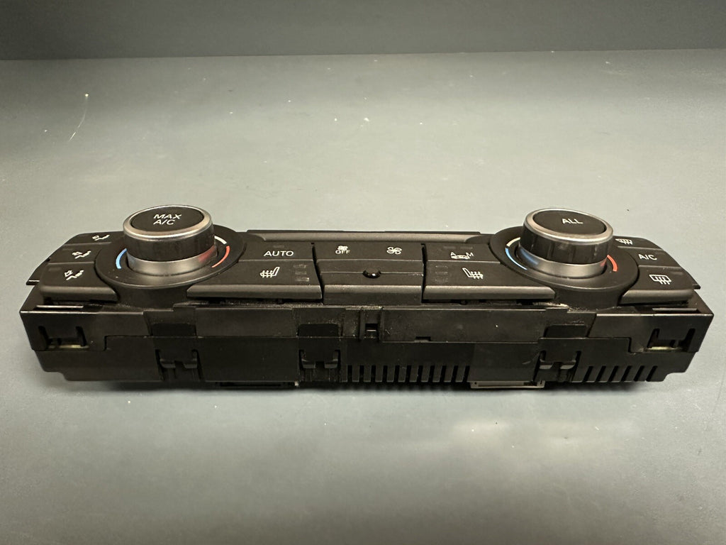 2012-2015 BMW X1 E84 A/C HEAT CLIMATE CONTROL PANEL OEM 9292262