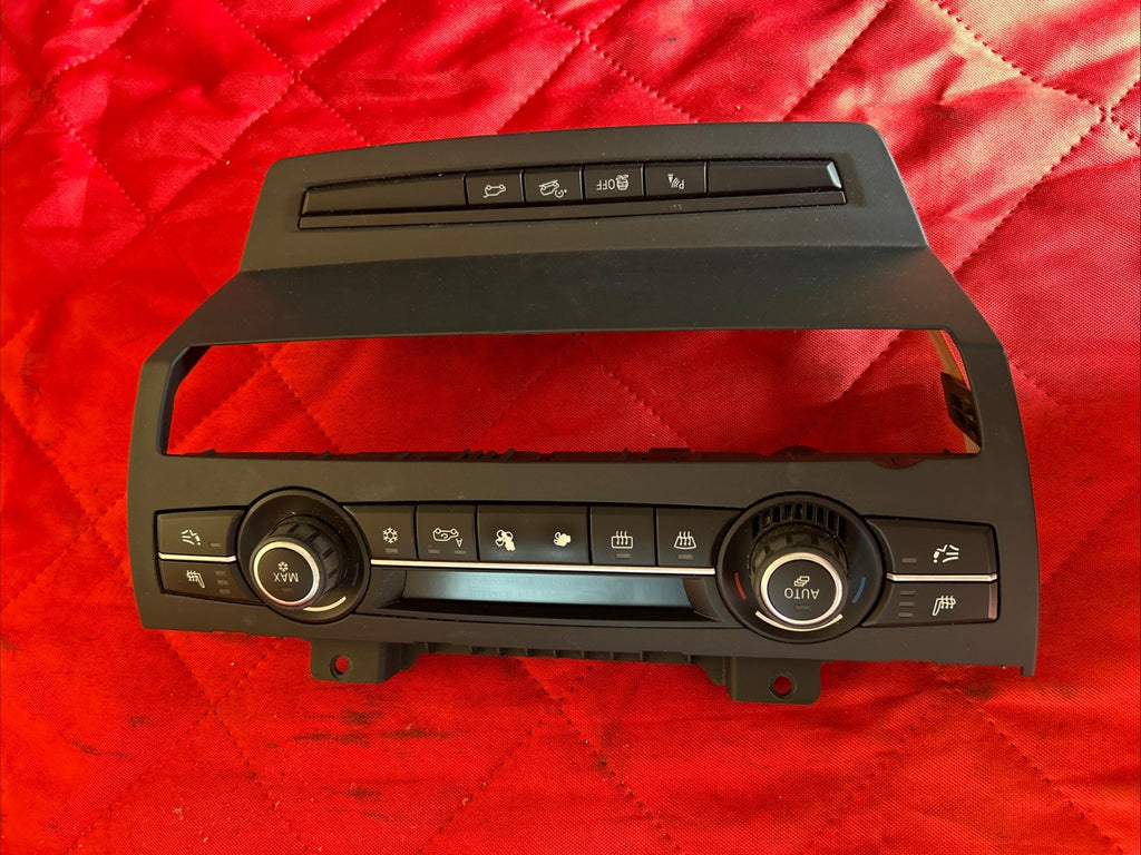 2007 - 2013 BMW X5 Climate Control Module DTC Switch Panel OEM 0117729