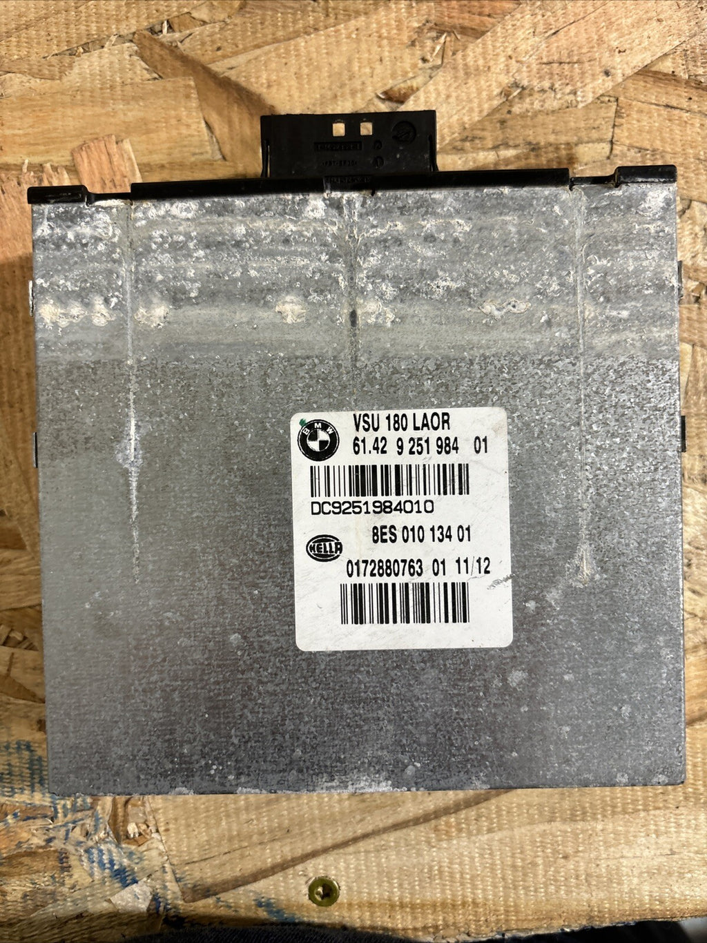 11-21 BMW F30 F25 VOLTAGE CONVERTER COMPUTER CONTROL MODULE OEM 9251984