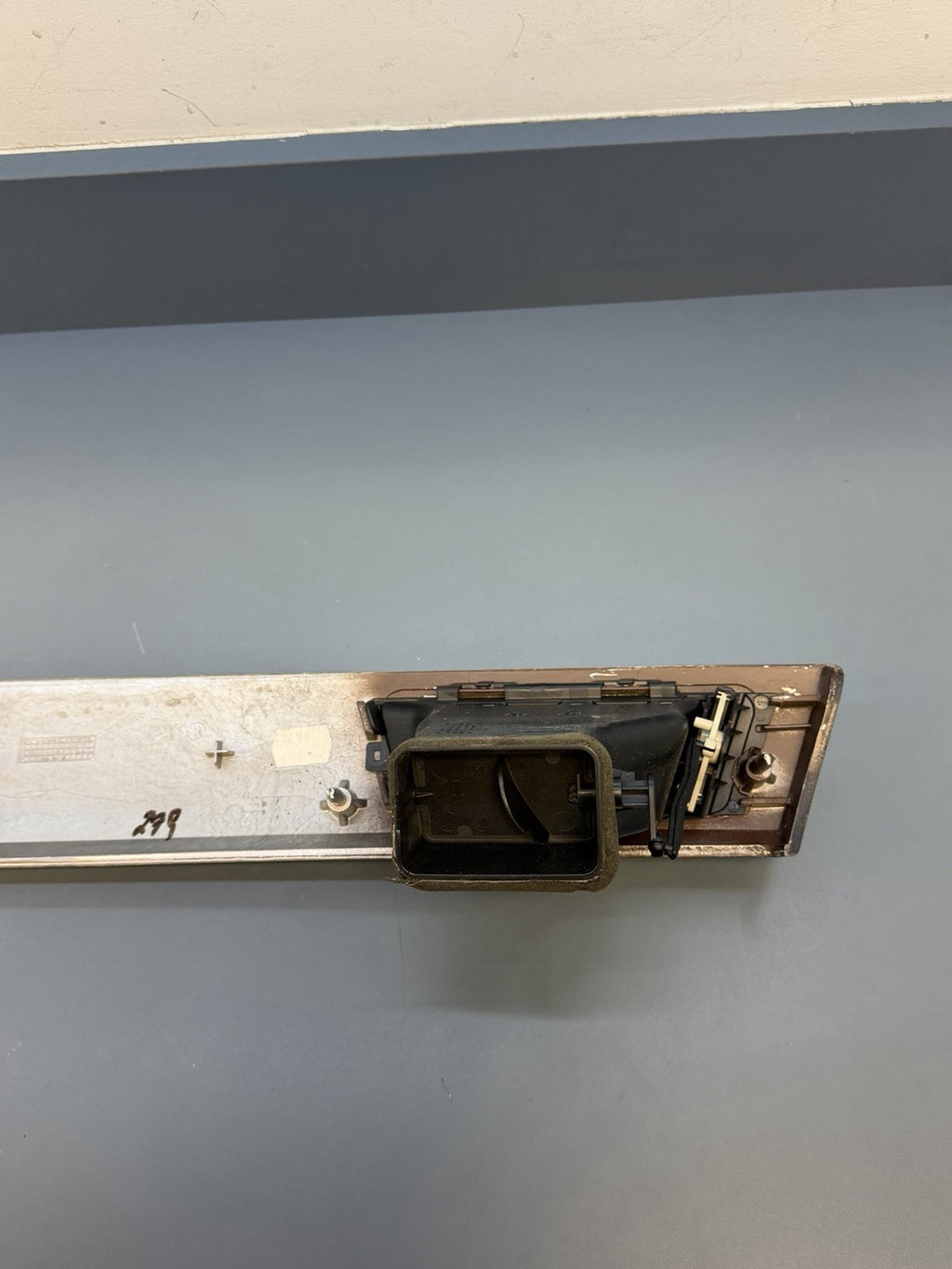 07-13 BMW 335i E90 E92 Center Dashboard Trim Panel Wood Grain Vents 6985540