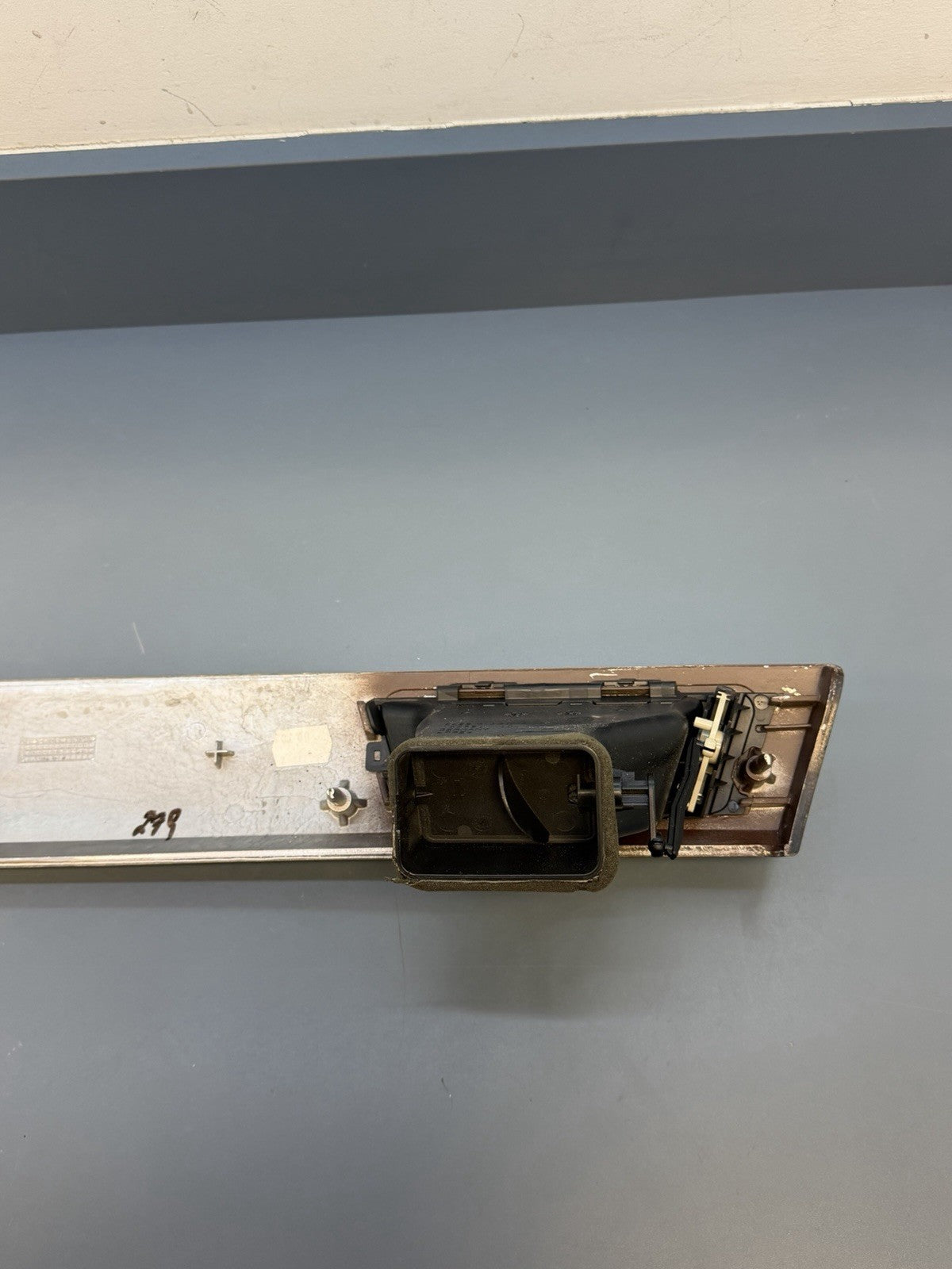 07-13 BMW 335i E90 E92 Center Dashboard Trim Panel Wood Grain Vents 6985540
