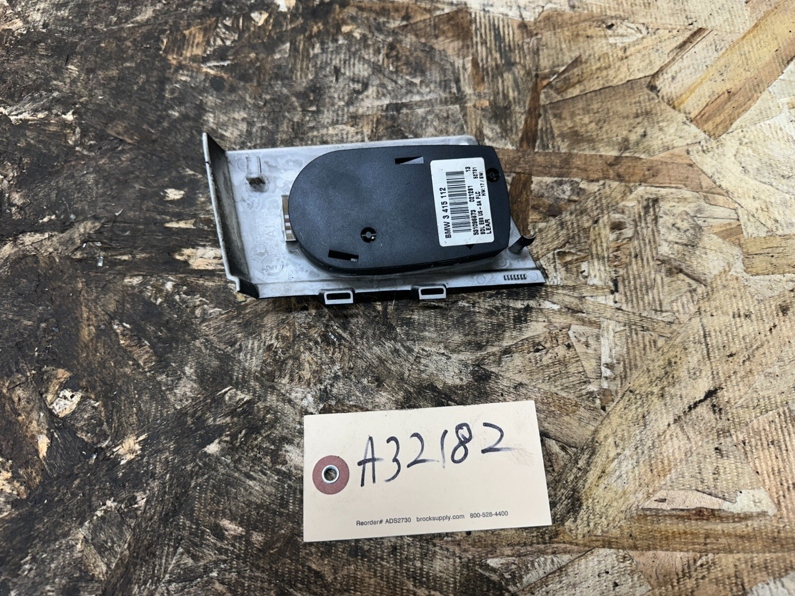 BMW 2003-2010 E83 X3 HEADLIGHT SWITCH PANEL BLACK OEM 3415112