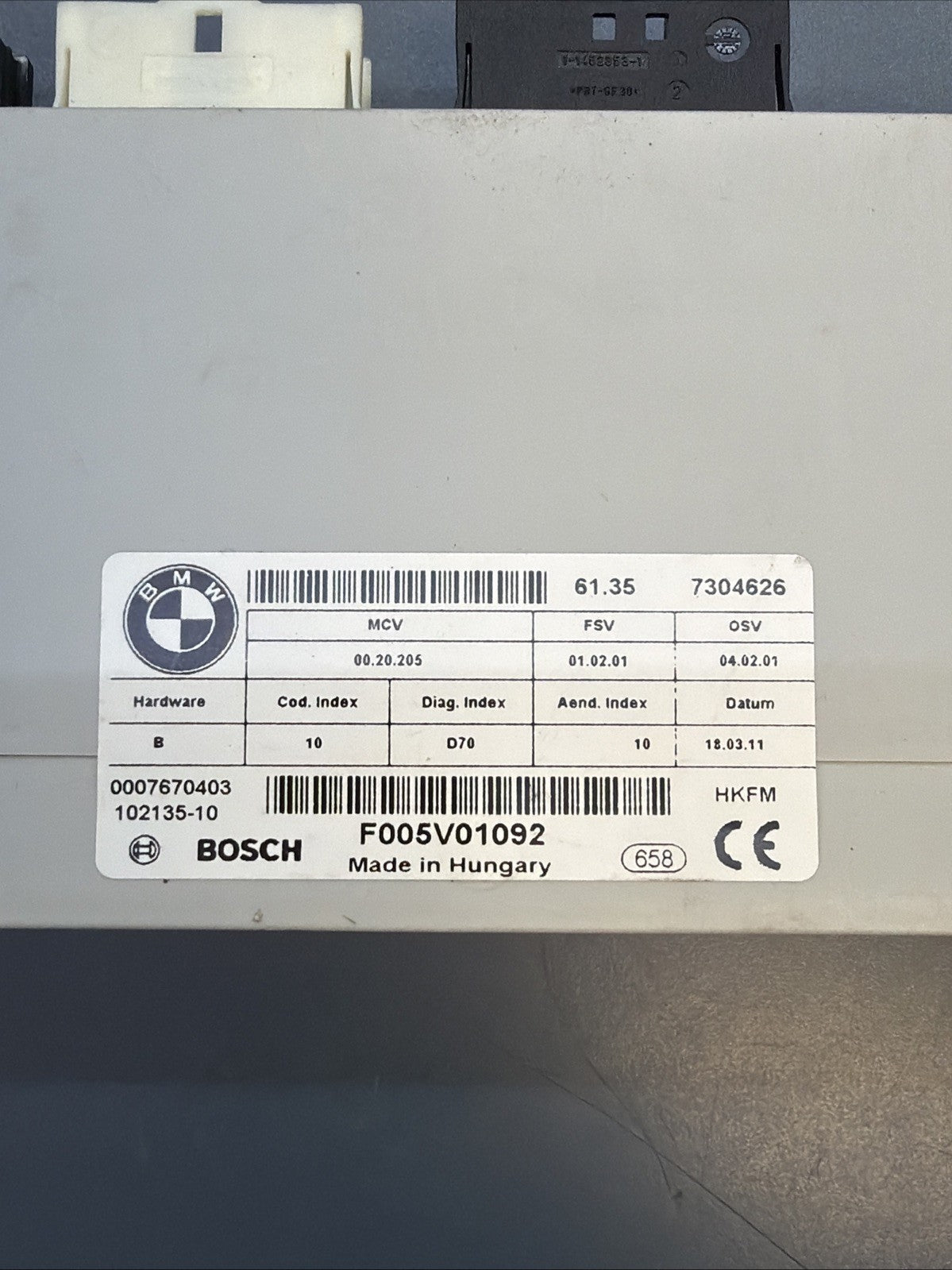 OEM BMW E70 E71 X5 X6 REAR TRUNK TAILGATE LIFT CONTROL MODULE UNIT 7304626