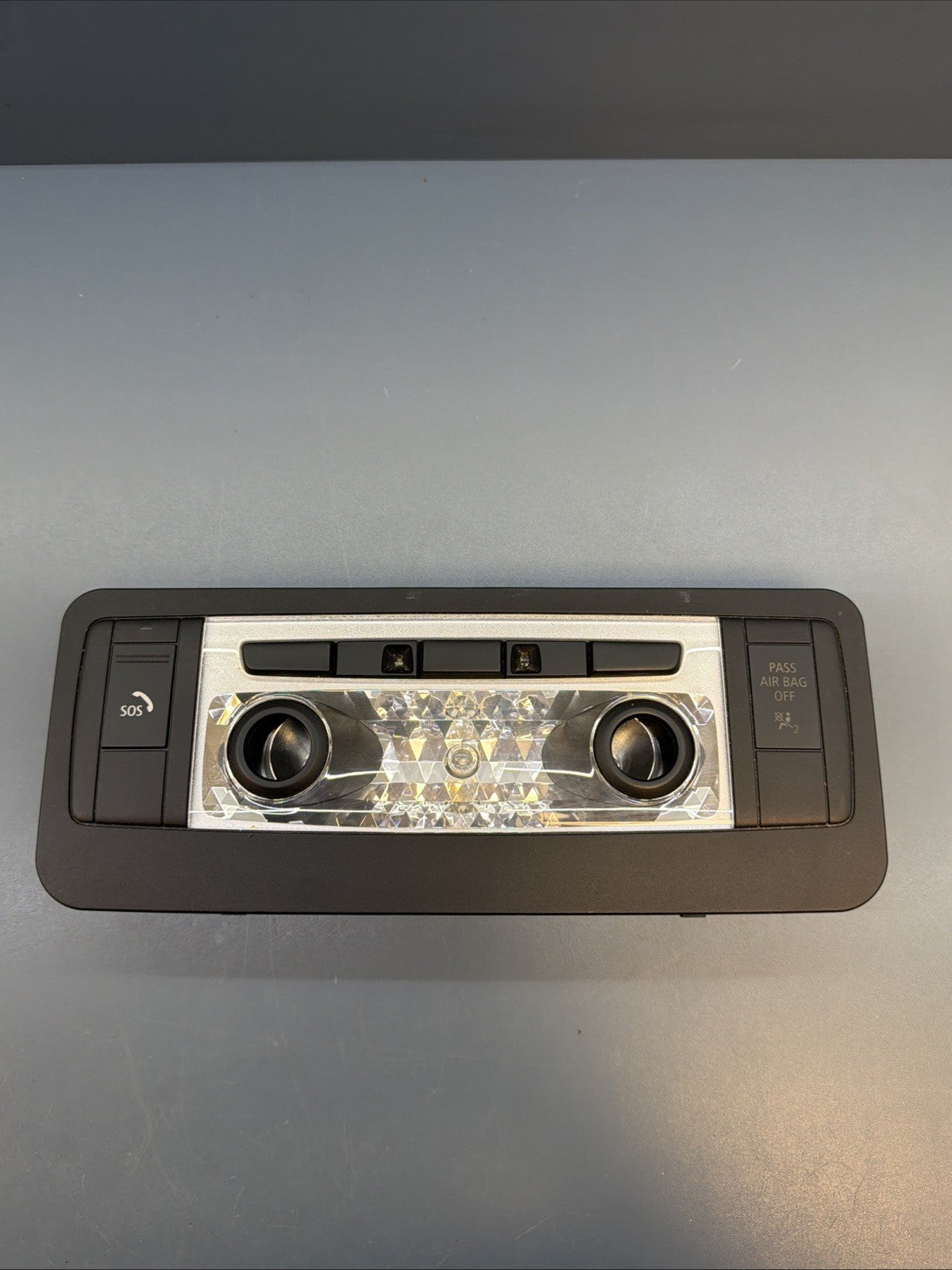 10-2013 BMW 335I E93 FRONT OVERHEAD CONSOLE READING MAP DOME LIGHT LAMP 9225702