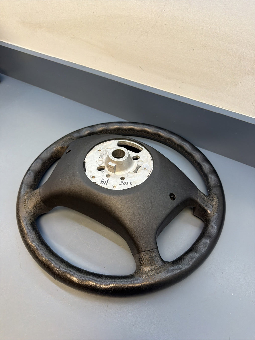 99-06 BMW OEM 330XI STEERING WHEEL W/O CONTROL SWITCHES LEATHER BLACK 6753947