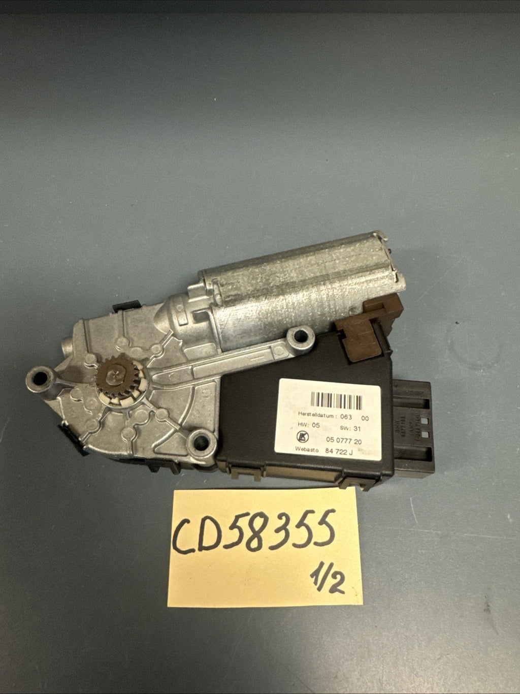 BMW E46 Sunroof Motor Sliding Roof Motor 8377163 OEM 99-06 323 325 328 330 M3