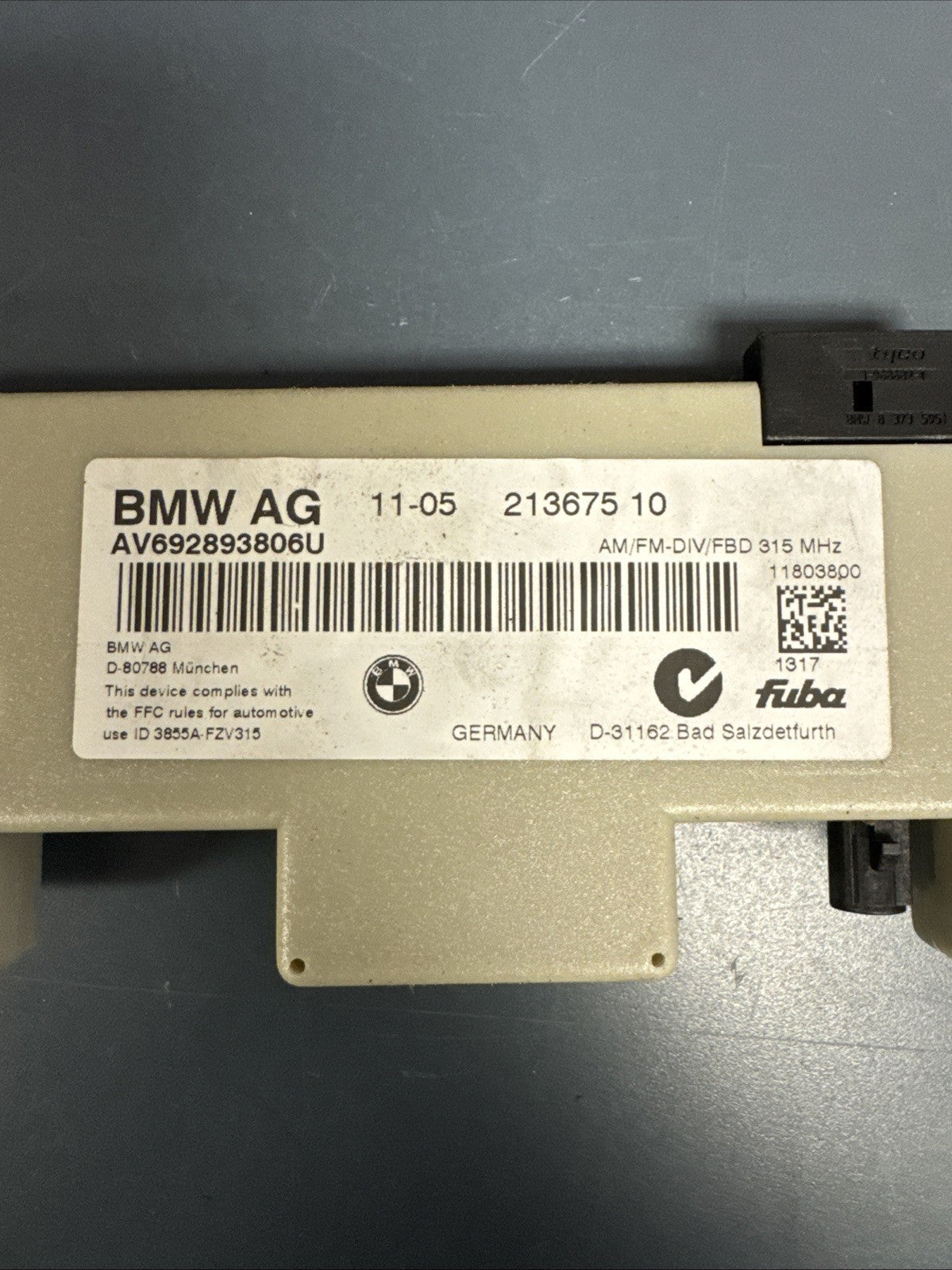 06-13 BMW M3 E90 SEDAN 3 SERIES ANTENNA RECEIVER BOOSTER AMPLIFIER 9131369