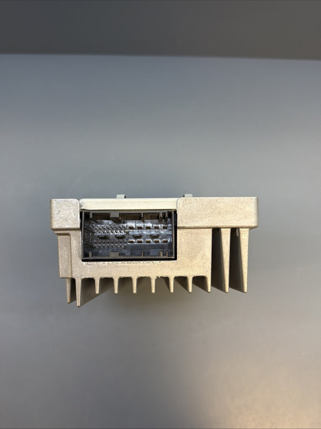 2012-2015 BMW X1 RADIO RADIO SOUND LEAR AMPLIFIER AMP 9283499 OEM