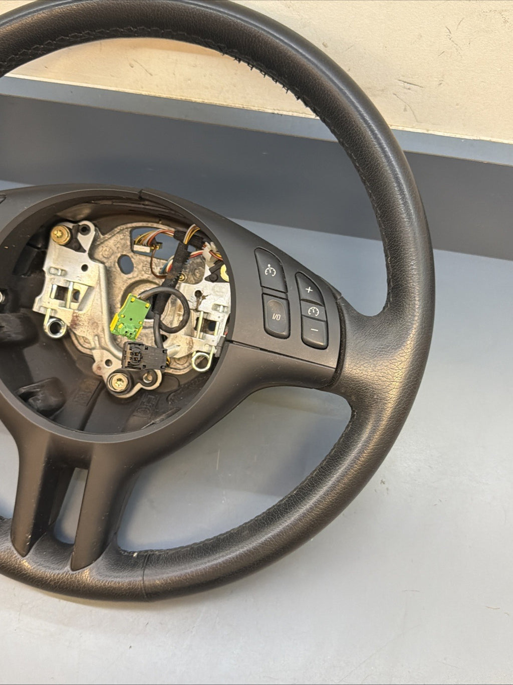 BMW 99-06 E46 3 SERIES BLACK LEATHER SPORT STEERING WHEEL OEM 101493/6760659