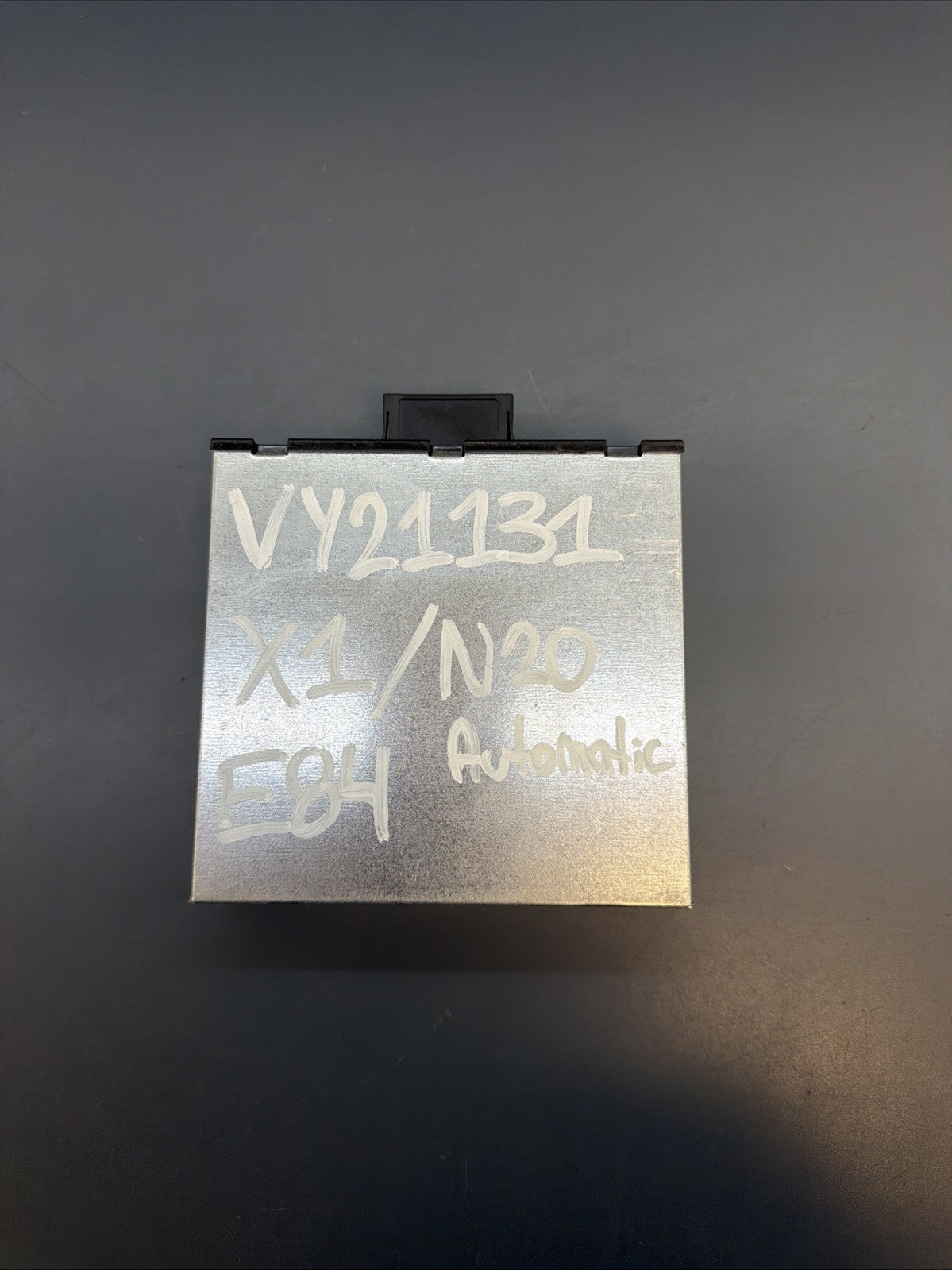 13-15 BMW X1 E84 VOLTAGE CONVERTER CONTROL MODULE OEM 9253208