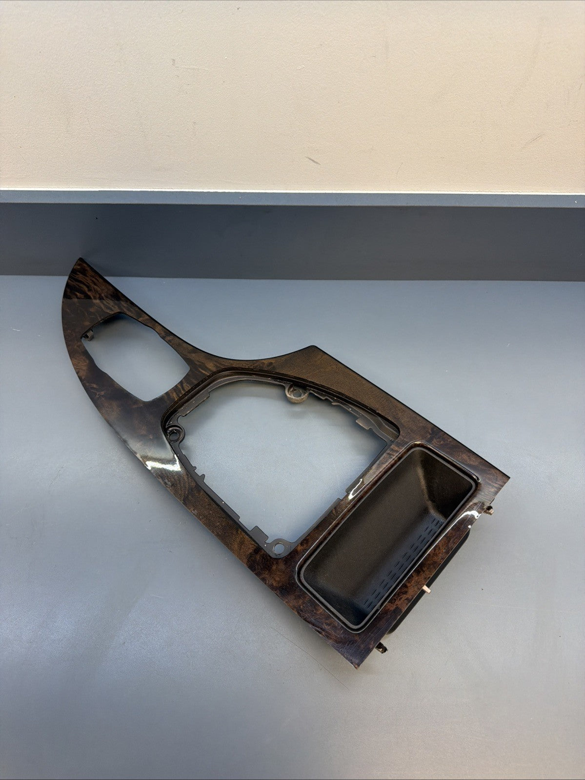 08-10 BMW 525i 528i 530i 535i Front Center Console Shifter Trim Cover 6974697