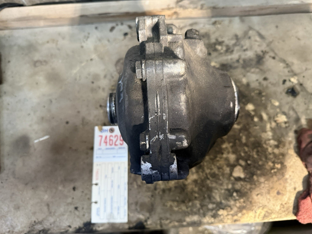 Front Differential Carrier Final Drive 3.46 AWD Diff OEM BMW E90 335Xi 7533435